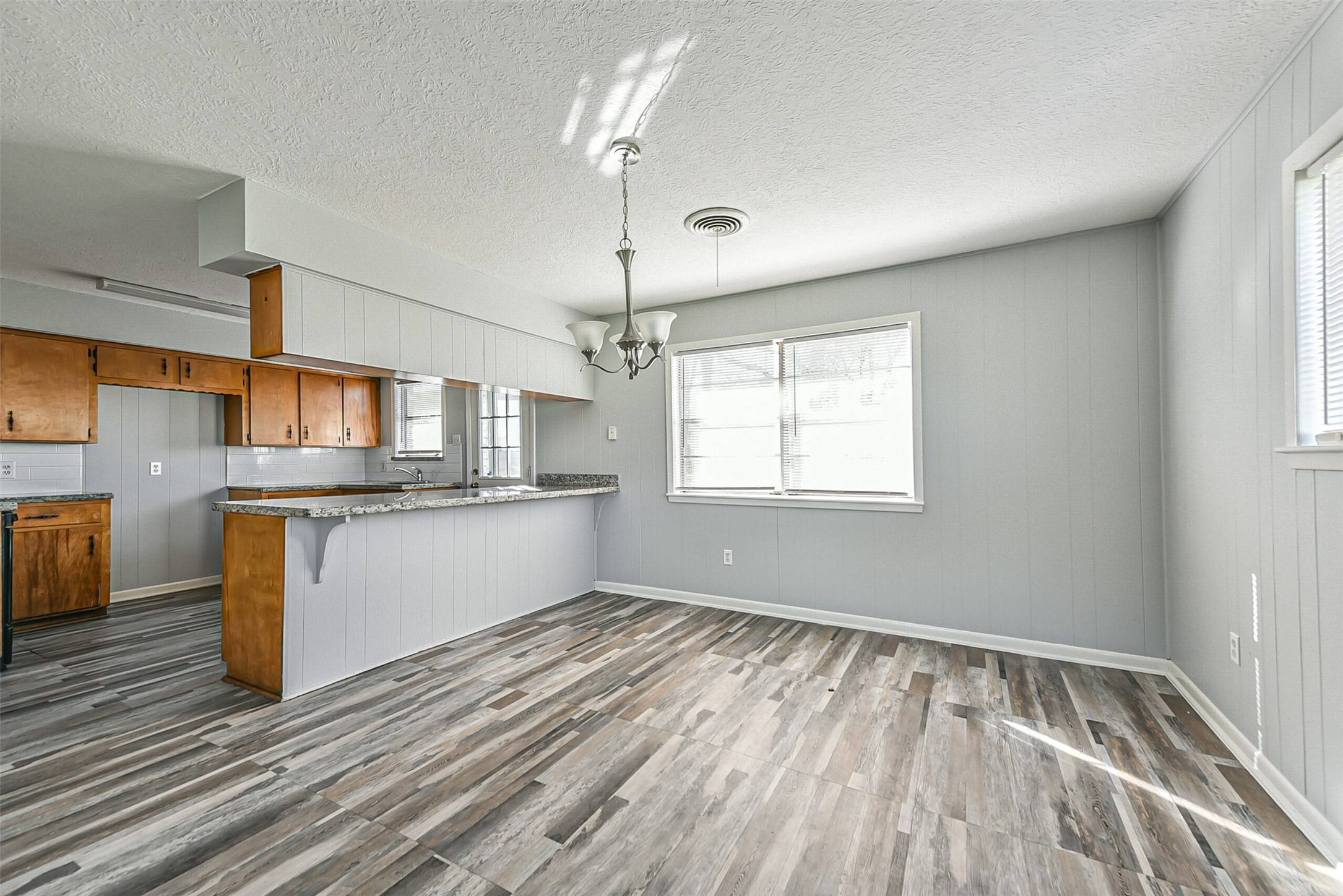 Crosby, TX 77532,11815 Penn ST