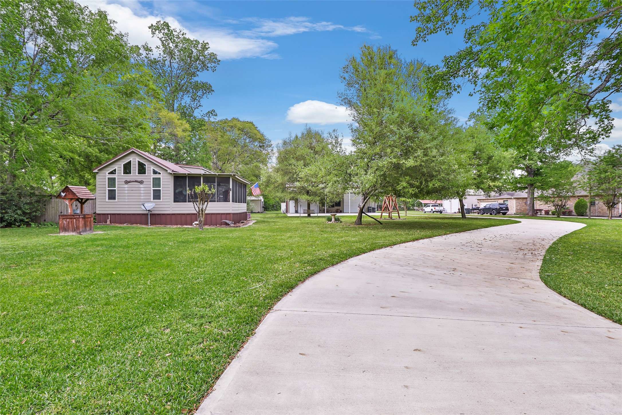 Splendora, TX 77372,26043 Magnolia DR