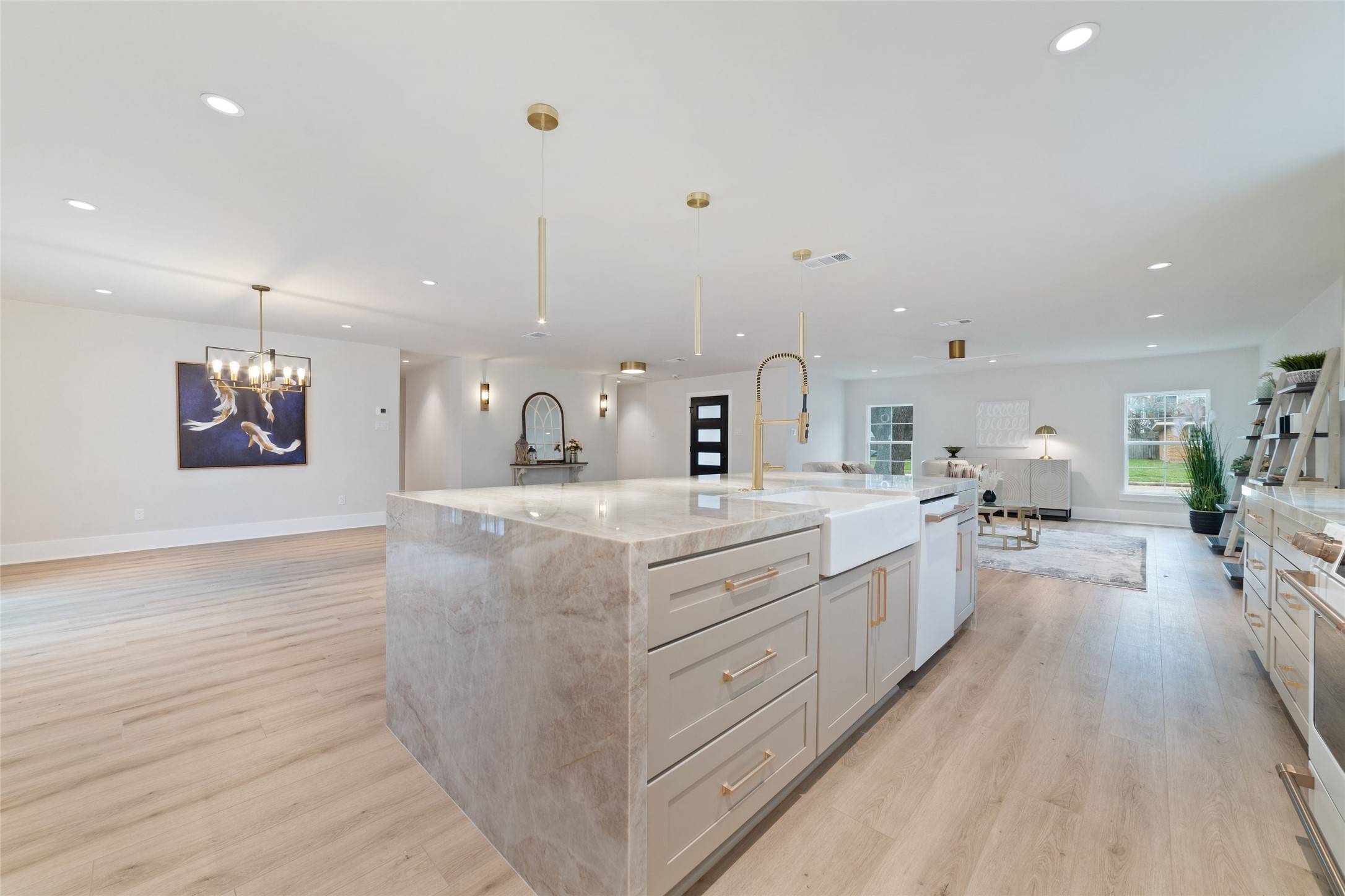 Houston, TX 77008,1830 Locksford ST