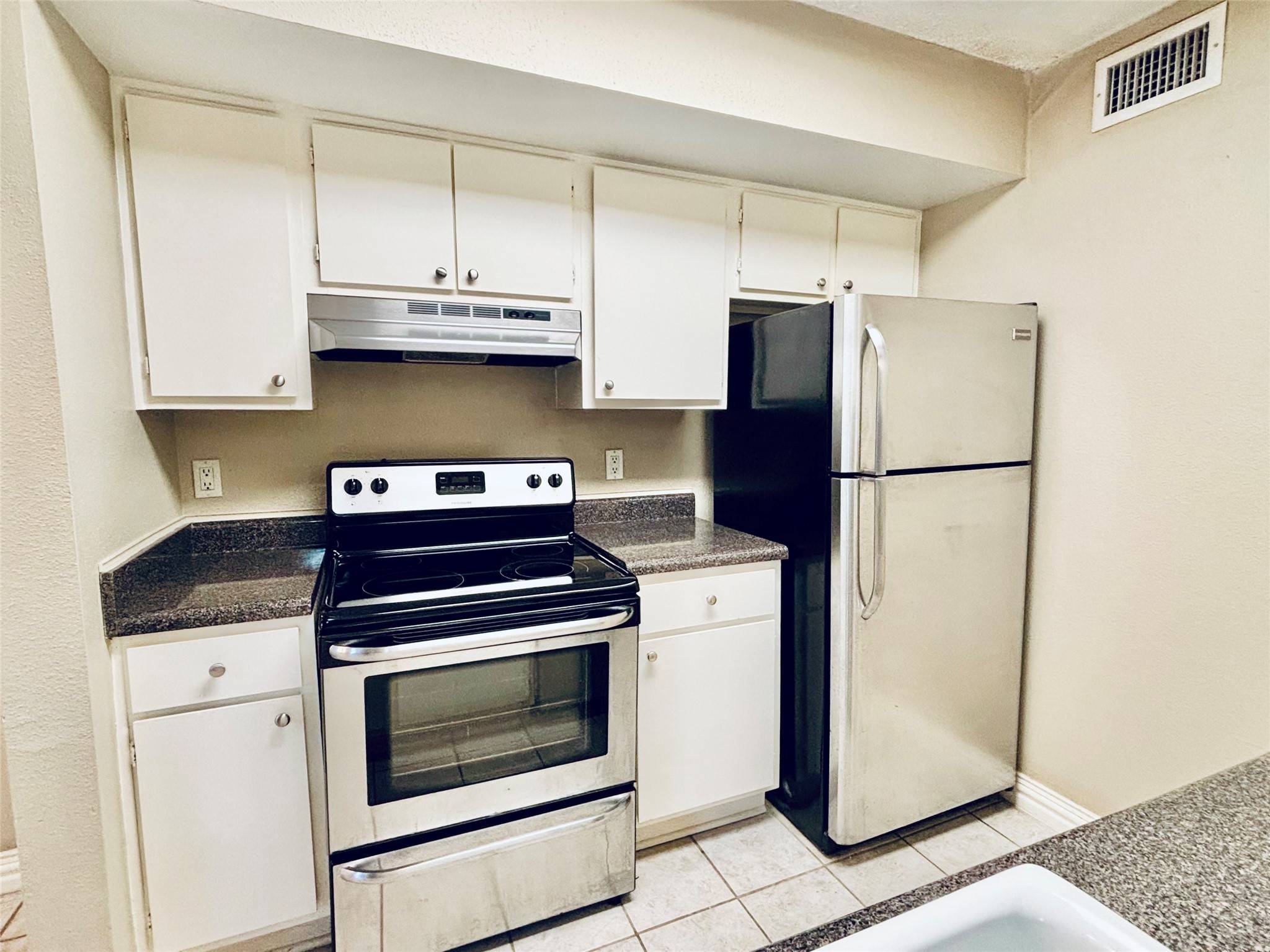 Houston, TX 77063,2800 Jeanetta ST #2705