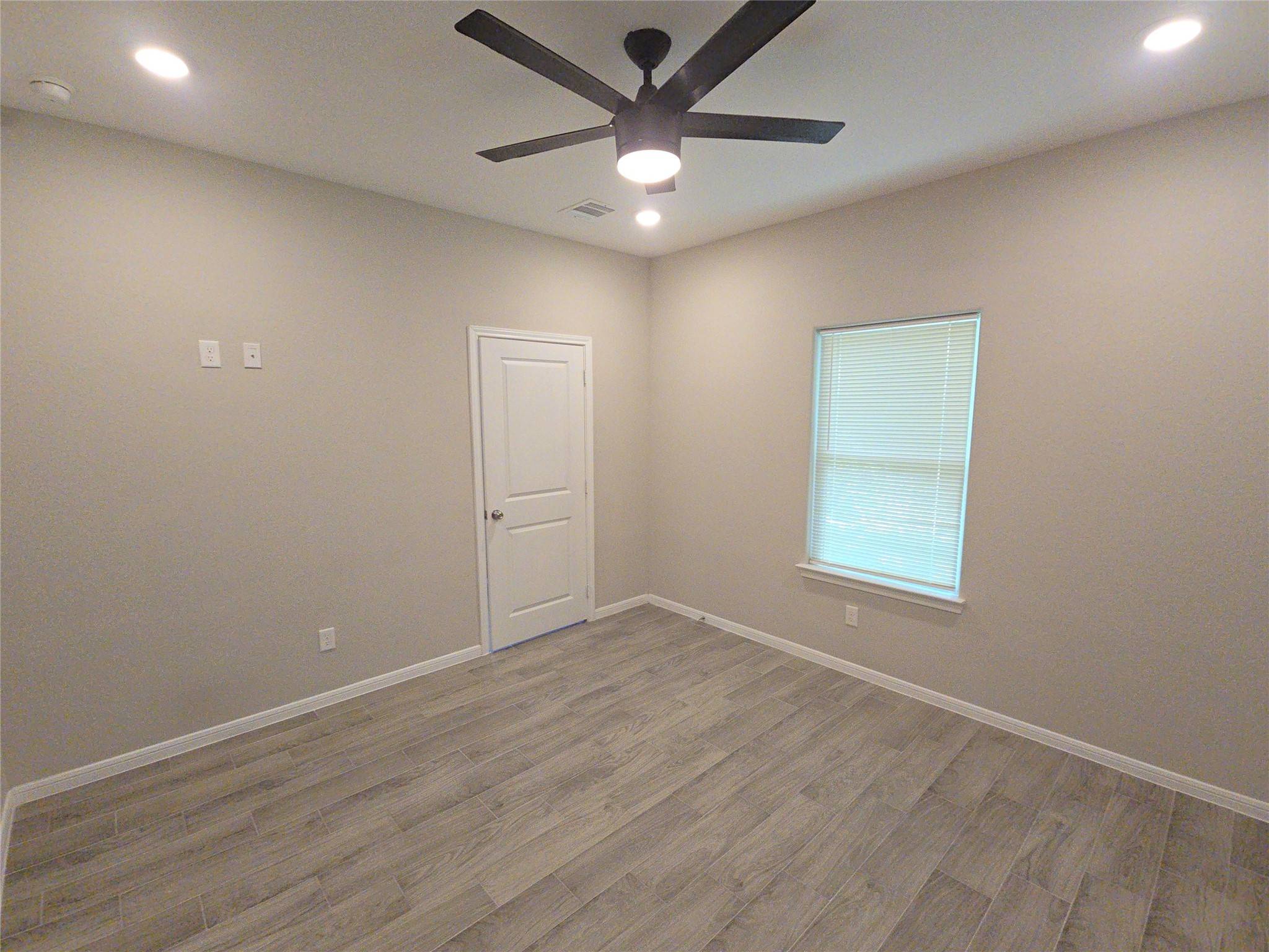 Willis, TX 77318,11442 Underwood ST