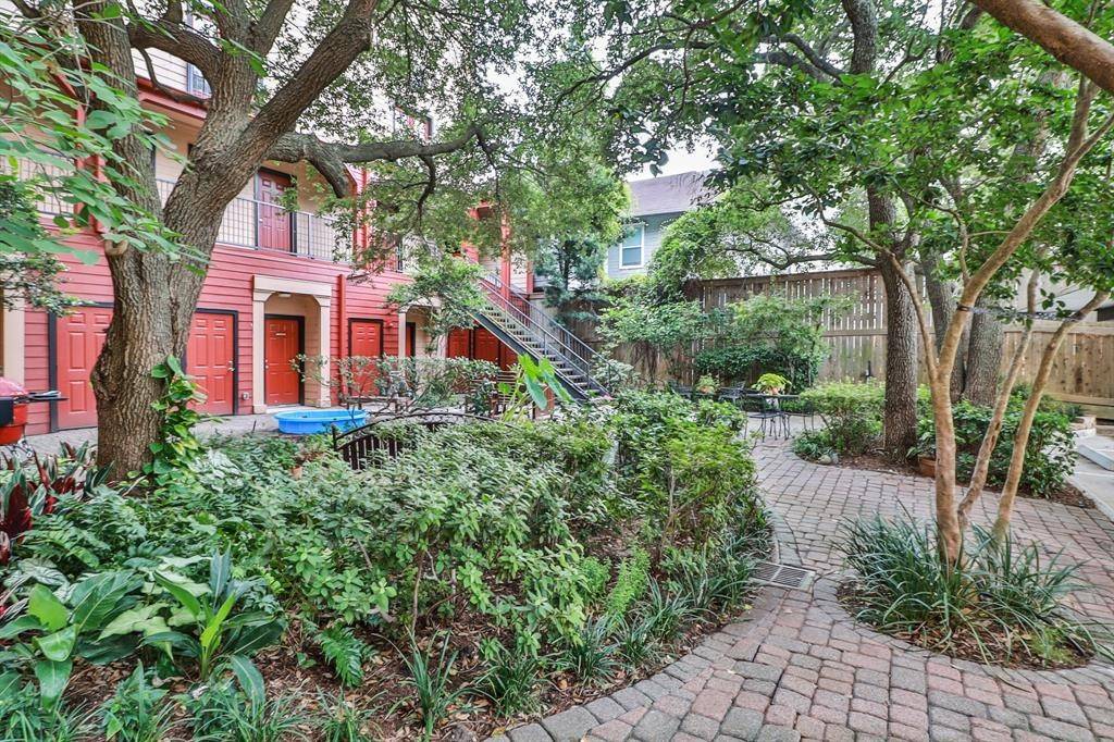 Houston, TX 77004,3208 Jackson St - 2nd floor ST