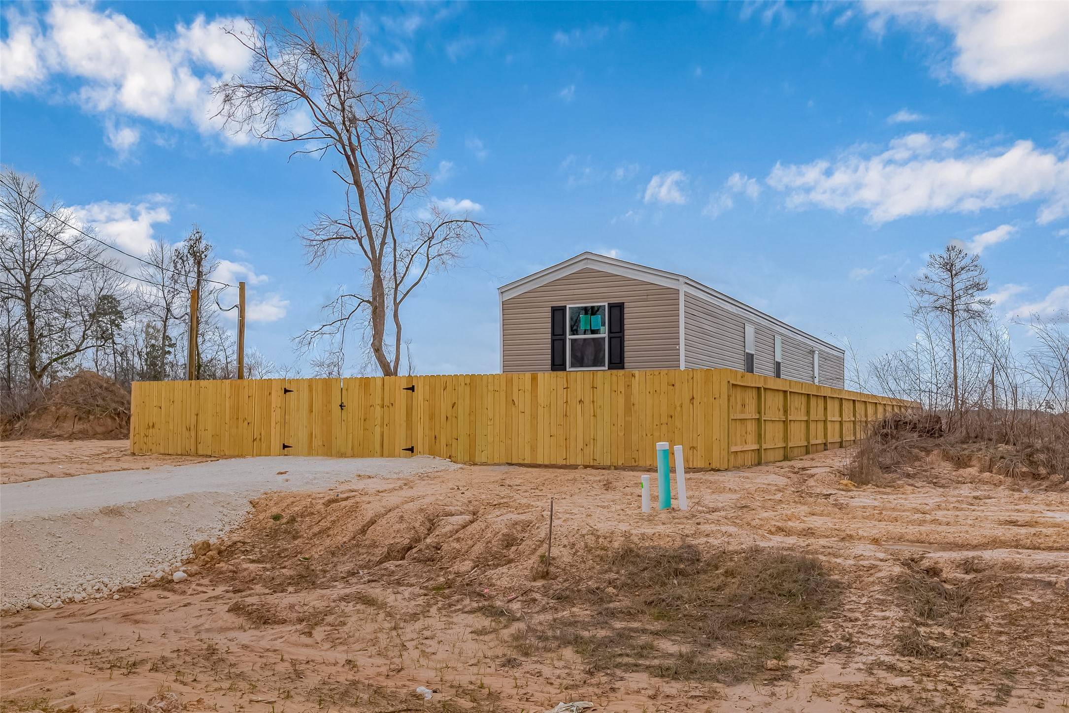 Cleveland, TX 77327,868 Road 5914-37