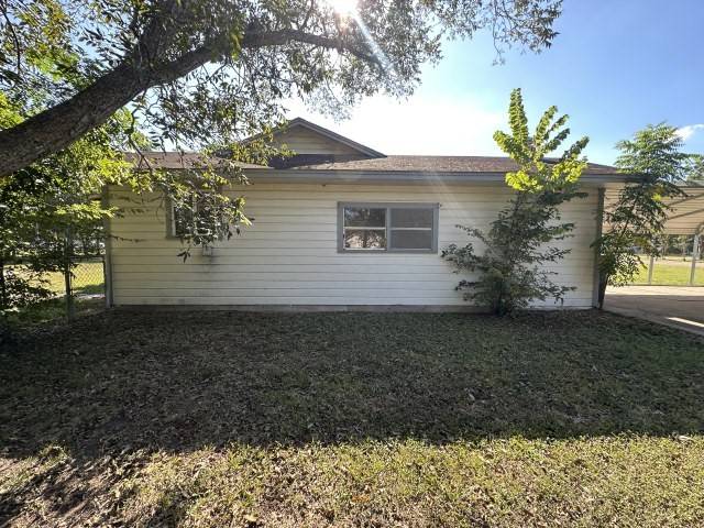 Edna, TX 77957,612 S East ST