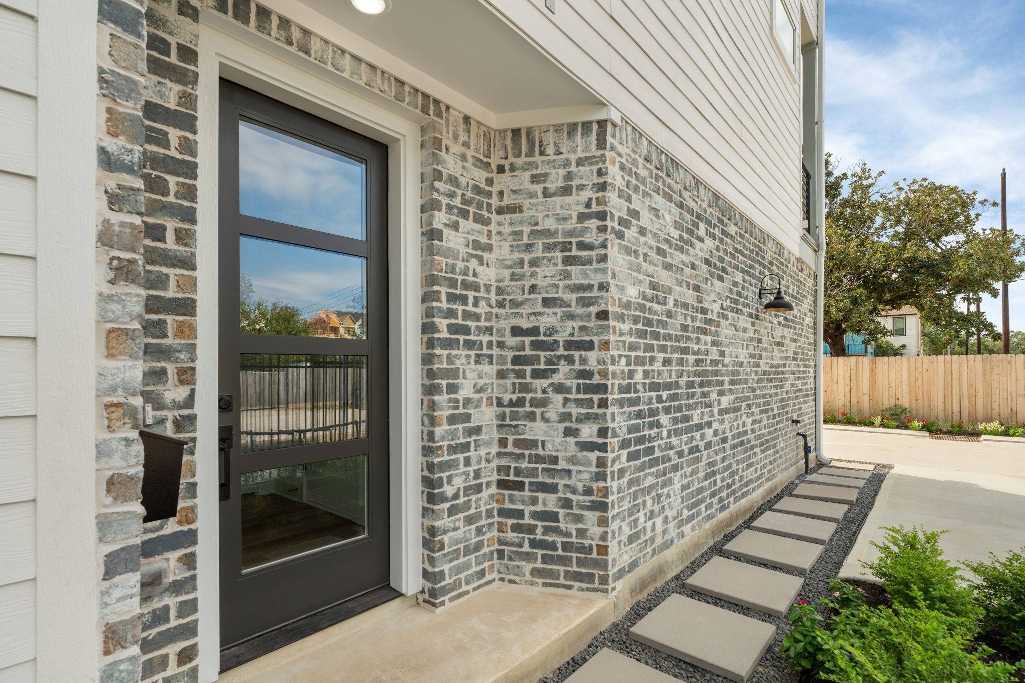 Houston, TX 77018,717 Janisch RD #D