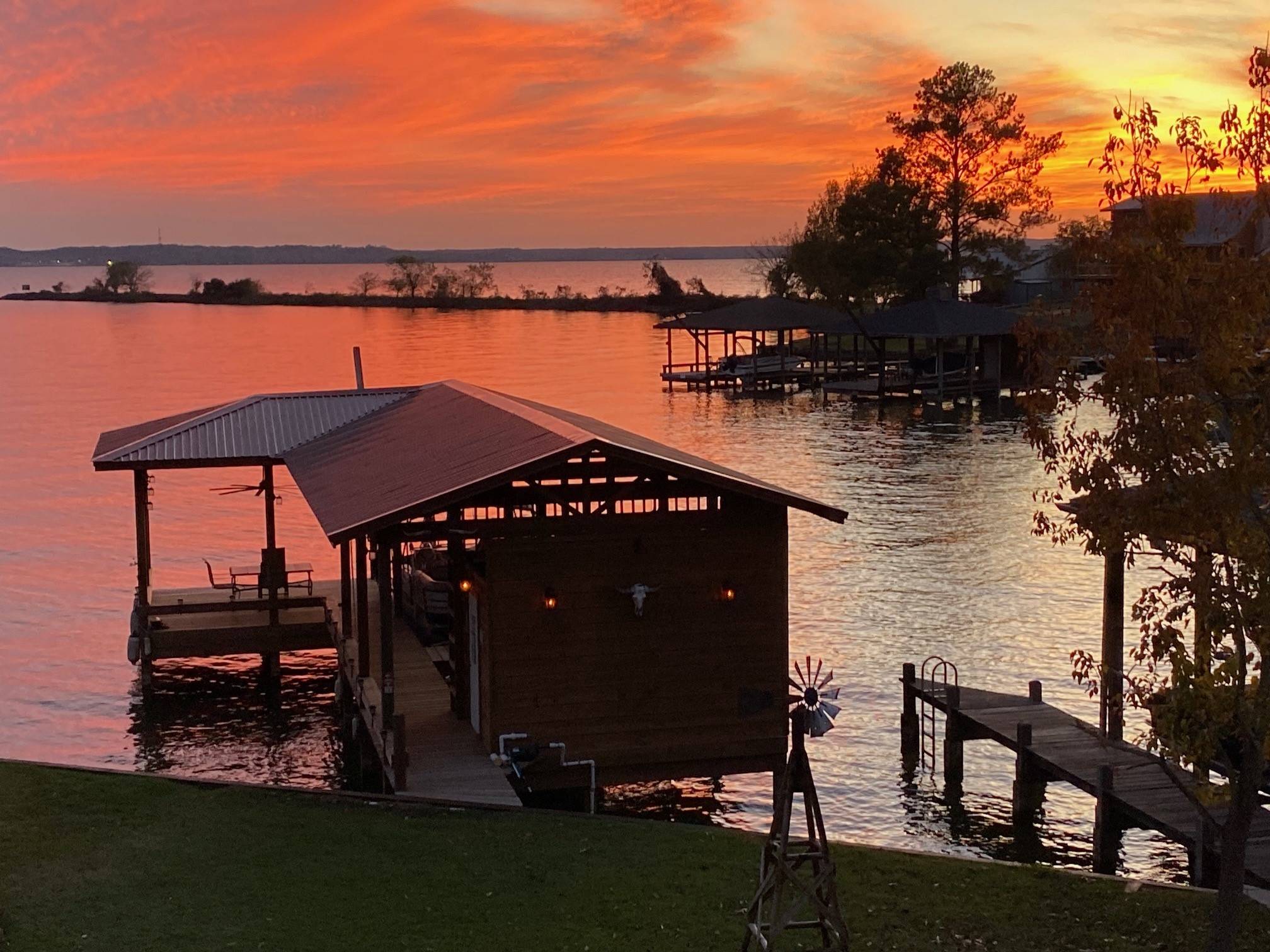 Livingston, TX 77351,130 Lakeside DR