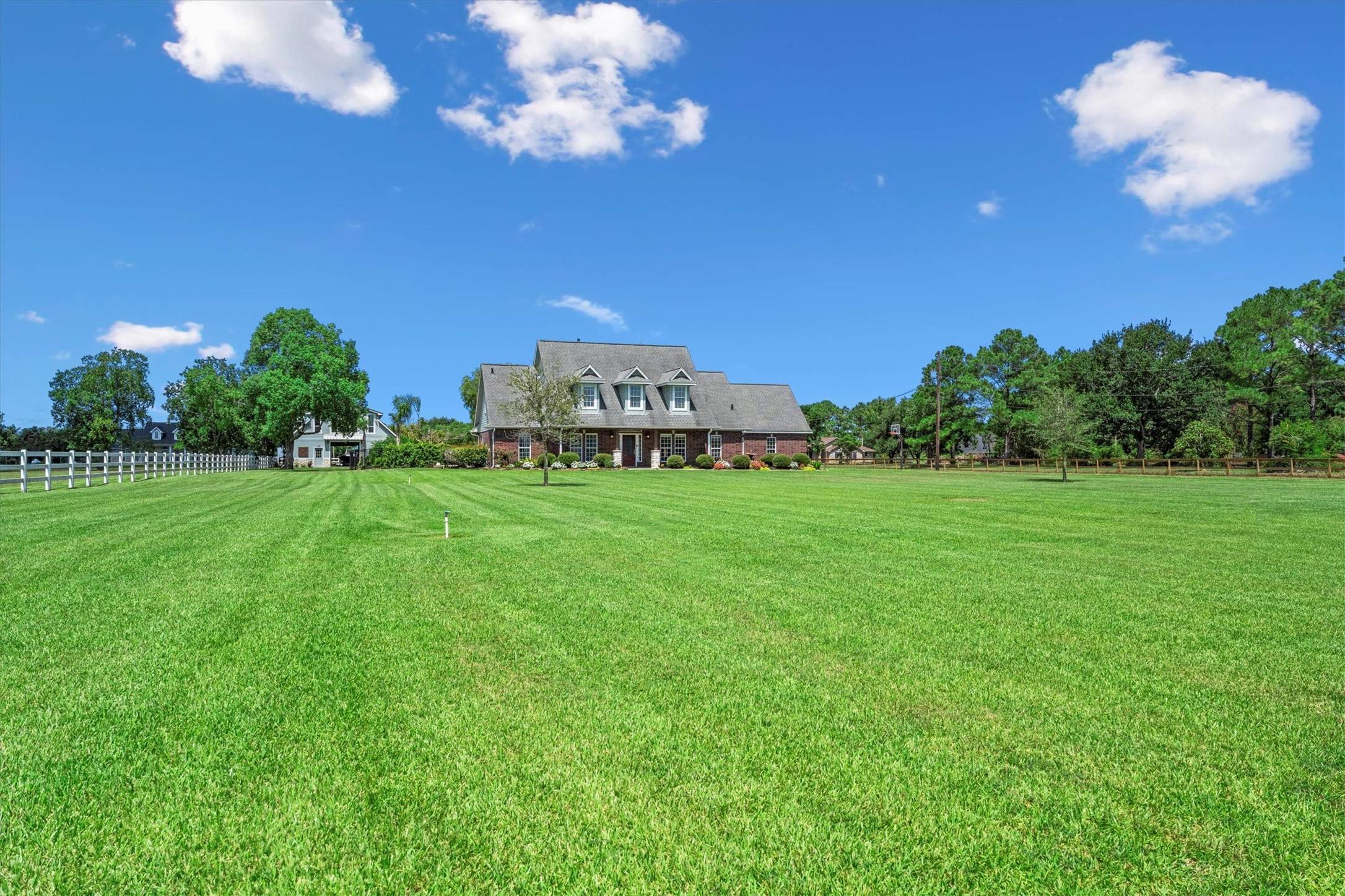 Dickinson, TX 77539,5426 Starboard LN