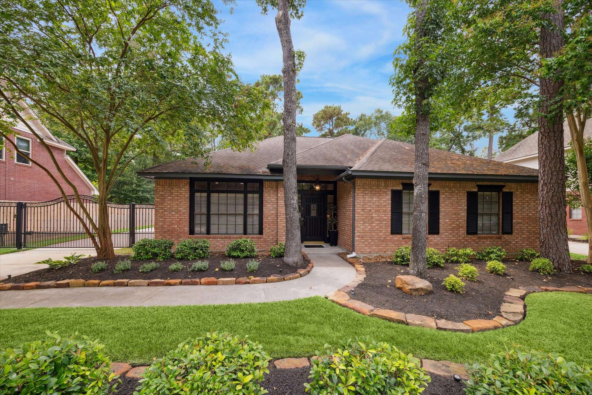The Woodlands, TX 77381,132 W Bonneymead CIR