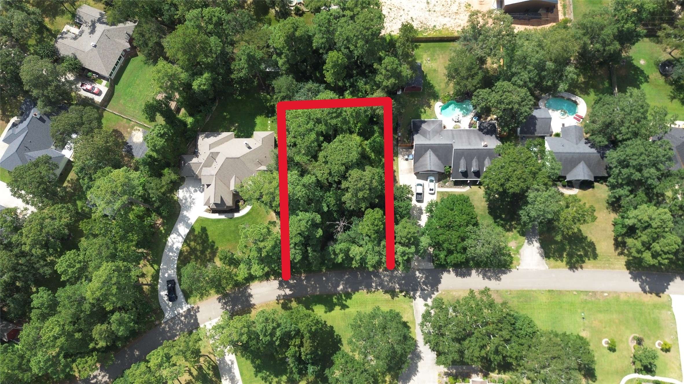Conroe, TX 77384,2404 Chantilly Lane