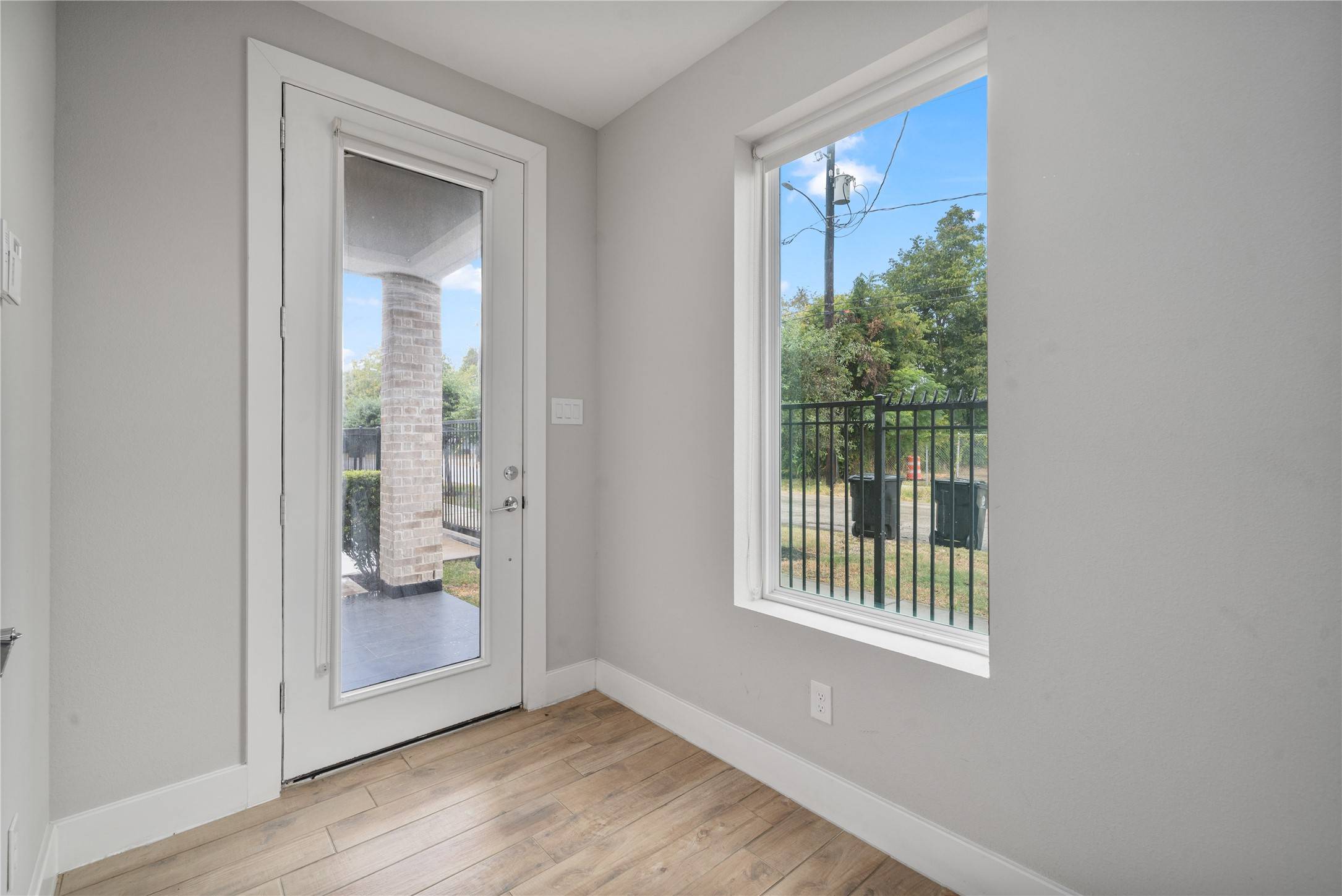 Houston, TX 77004,2510 Tuam ST #G