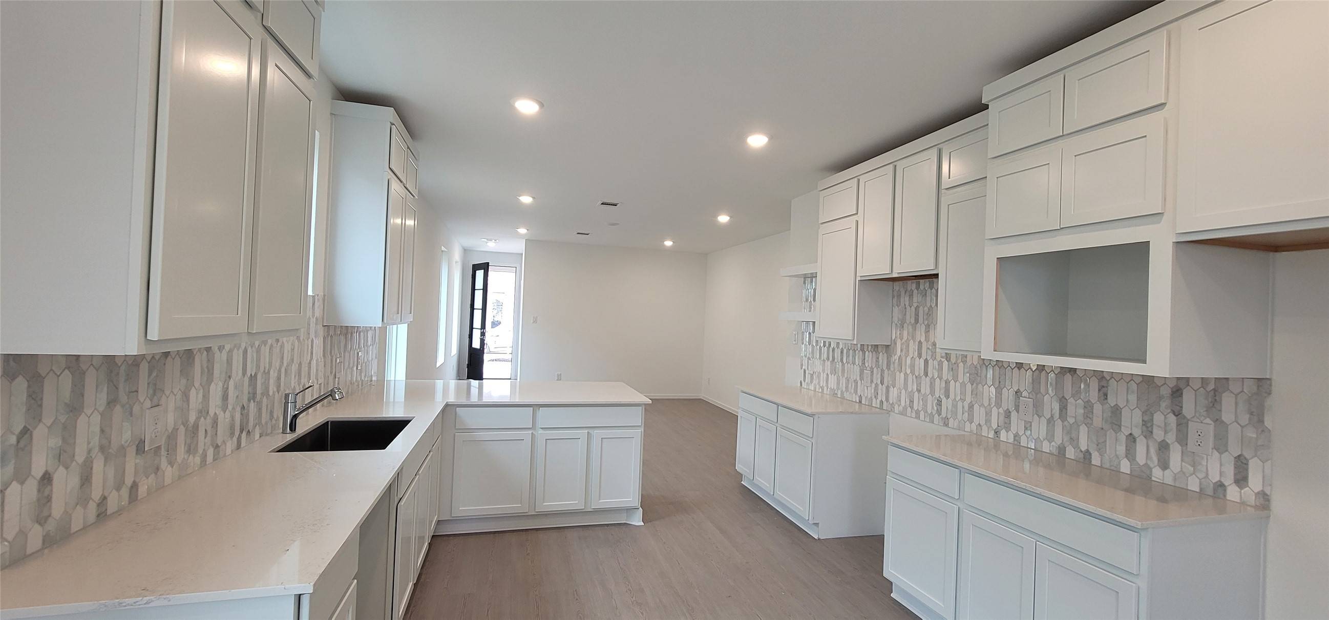 Katy, TX 77493,27306 Sweetwater Bay DR