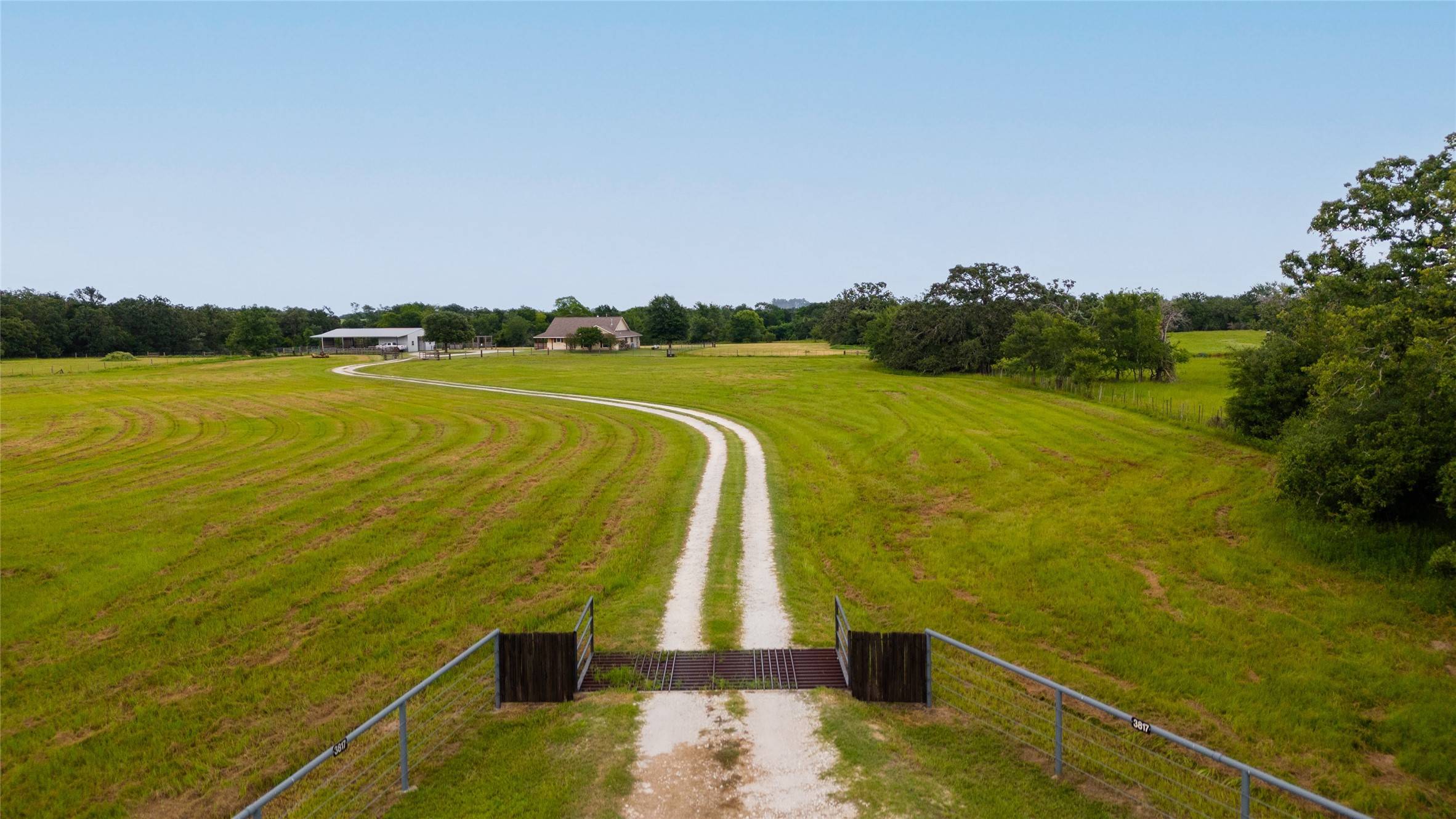 Madisonville, TX 77864,3817 Hardy RD