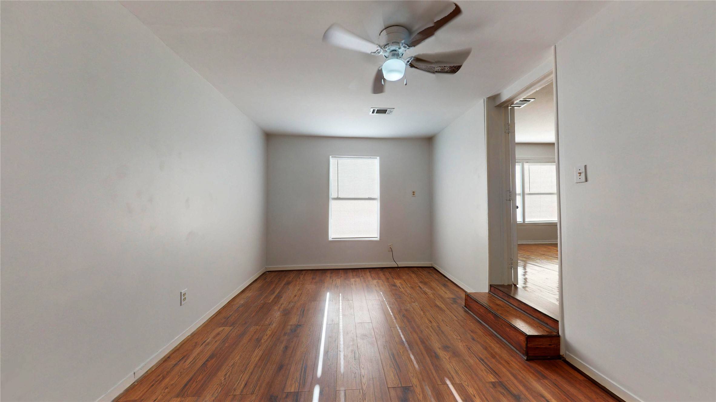 Houston, TX 77020,130 Zoe ST
