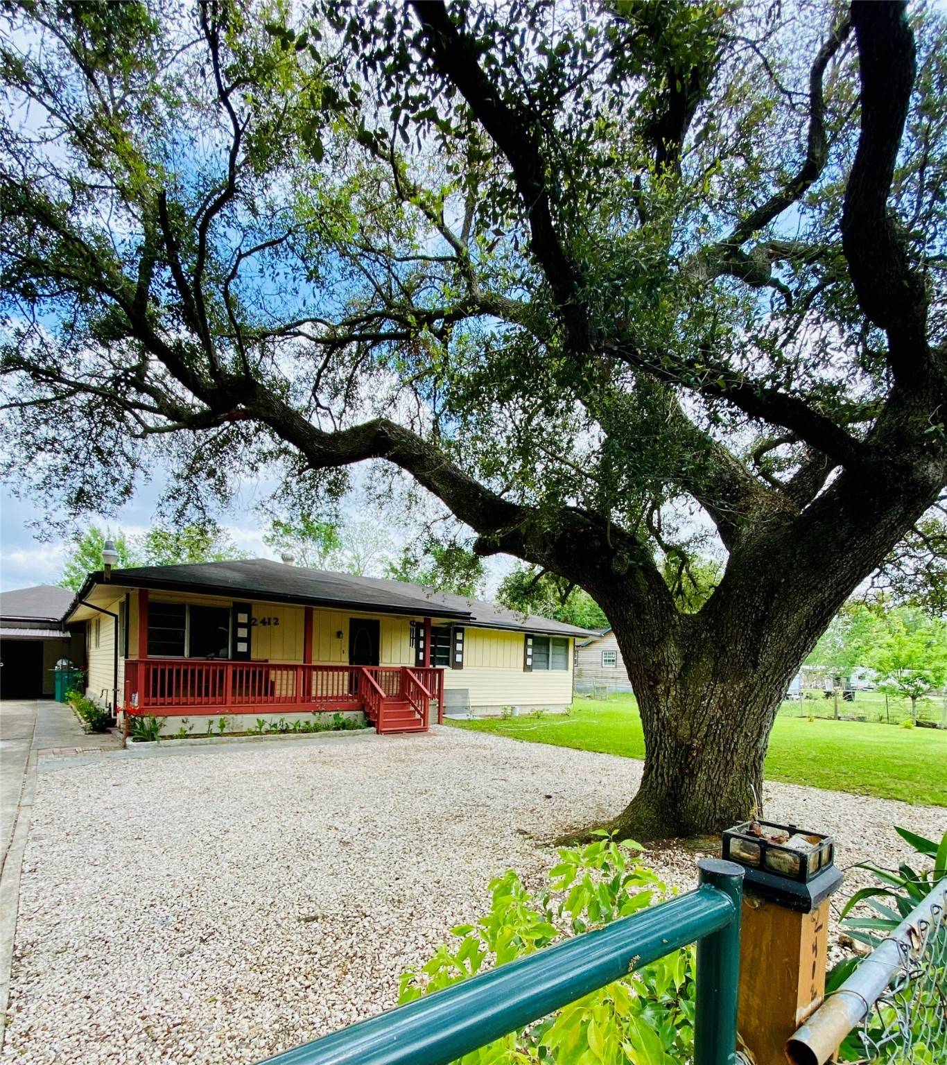 Orange, TX 77630,2412 4th ST N