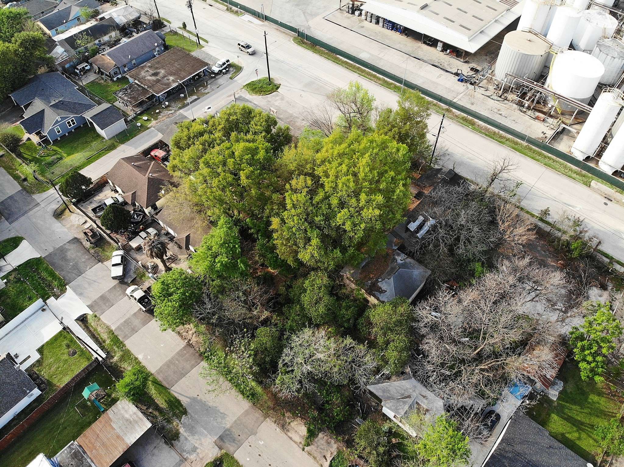 Houston, TX 77020,7216 Wallisville RD