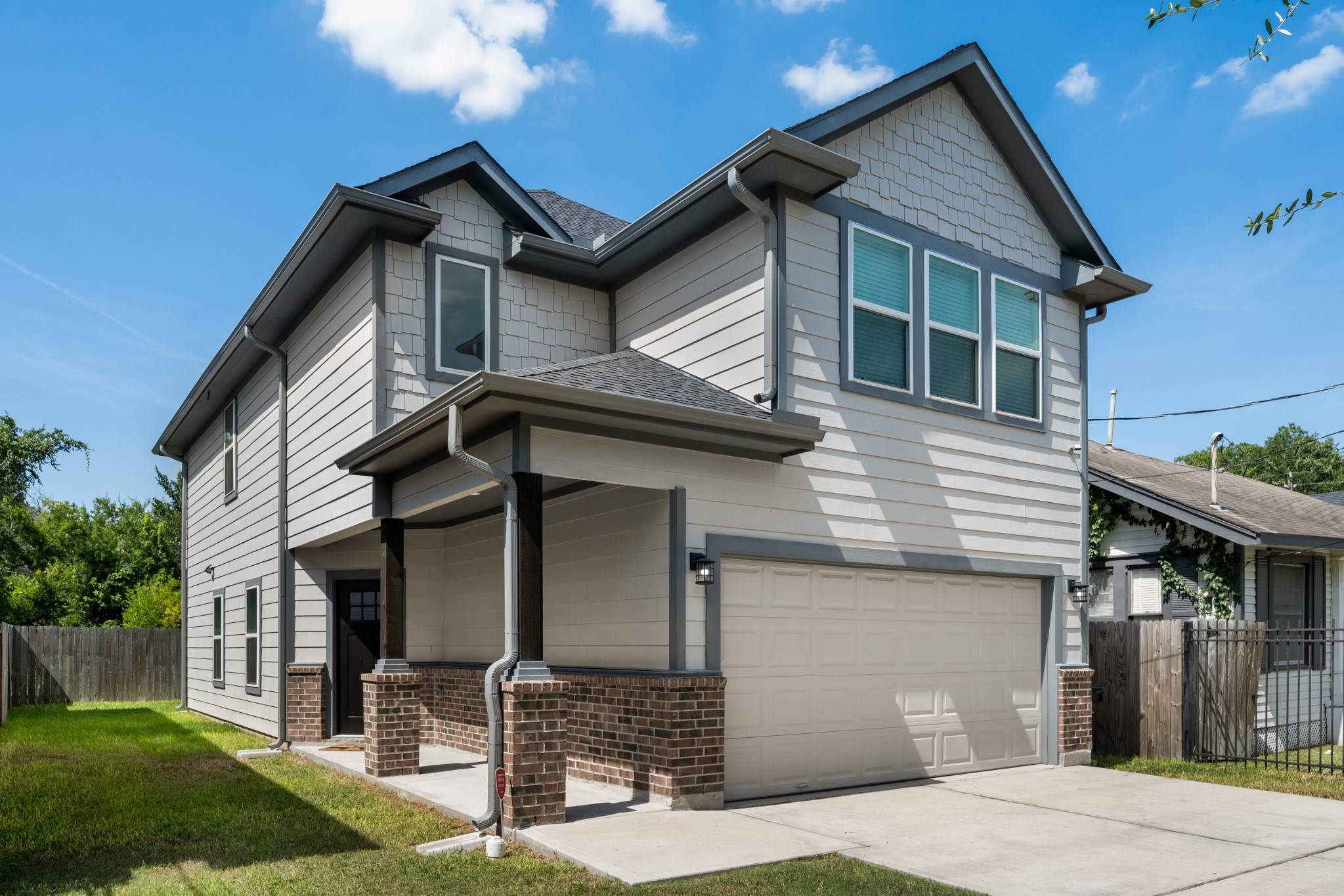 Houston, TX 77091,910 Mansfield ST
