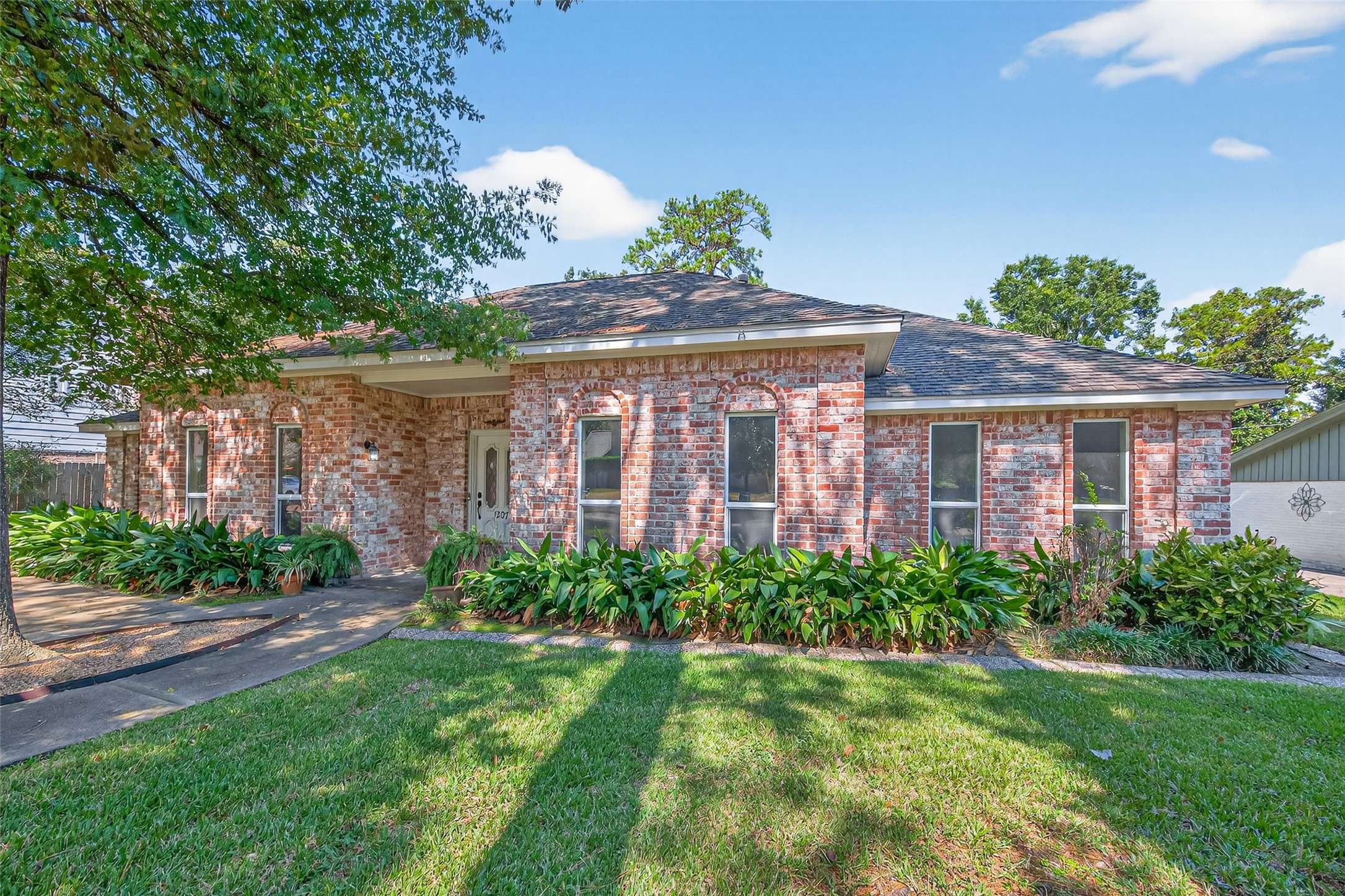 Houston, TX 77073,1207 Whitestone LN