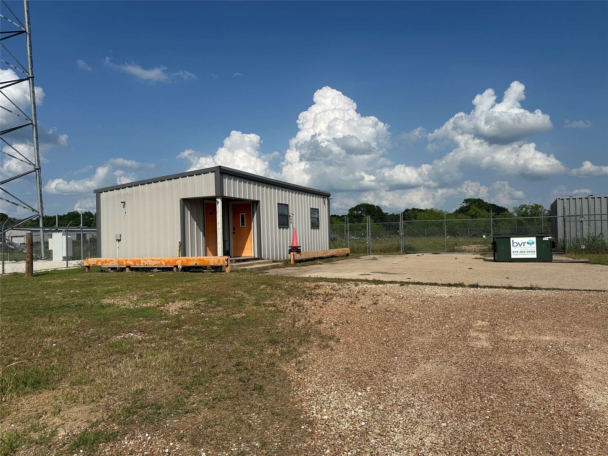 Navasota, TX 77868,9611 County Rd 420