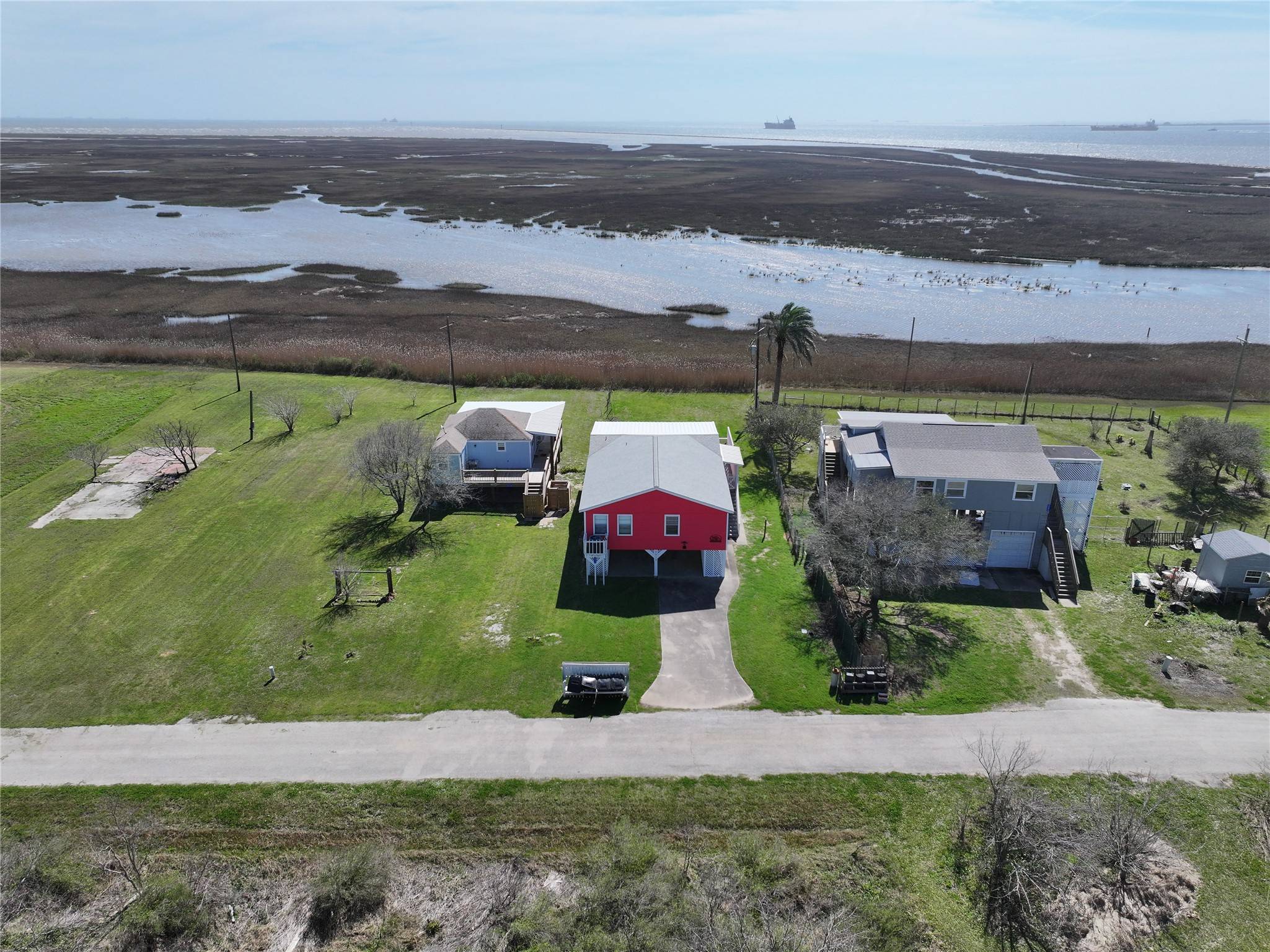 Port Bolivar, TX 77650,2012 Keystone