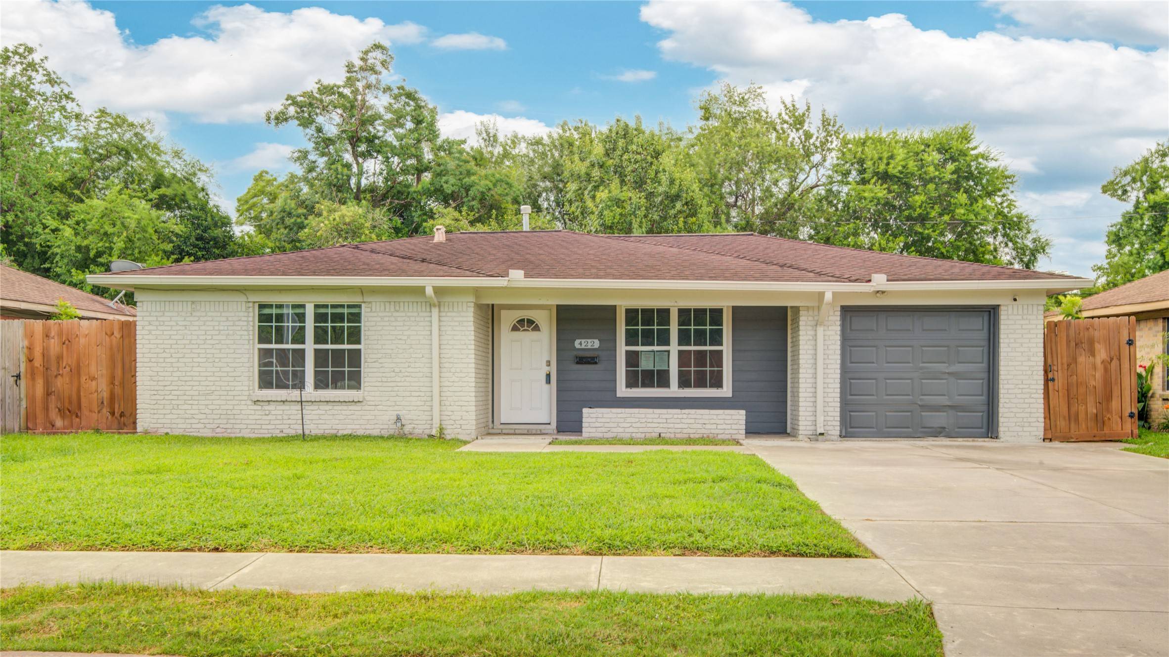 Houston, TX 77022,422 Gammon DR