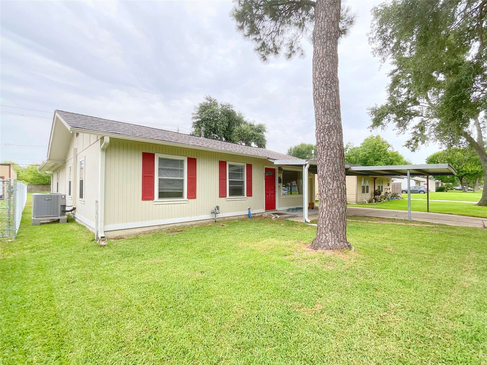 Deer Park, TX 77536,904 Boston ST