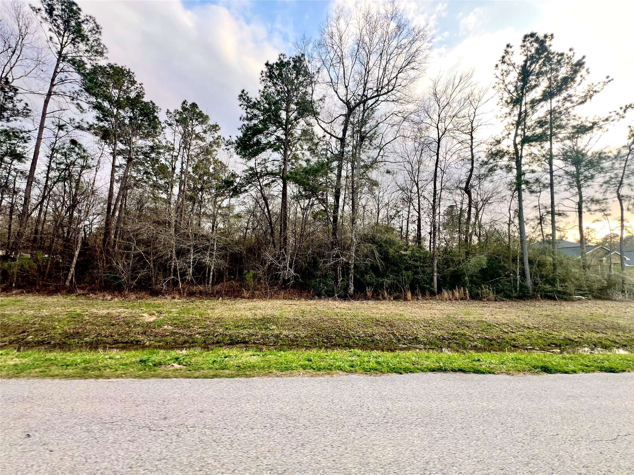 Dayton, TX 77535,855 Road 6609