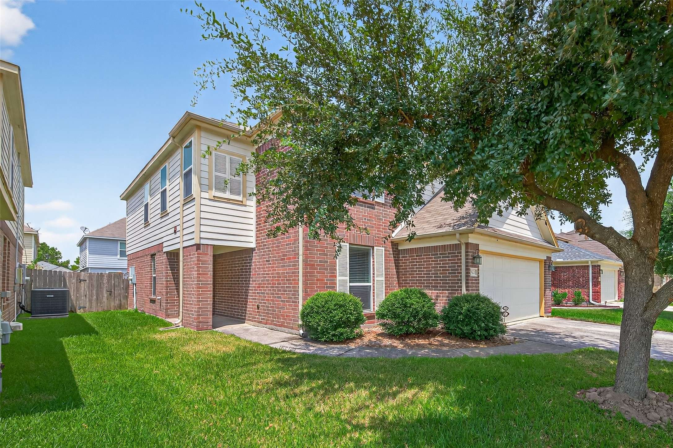 Humble, TX 77346,5023 Dappled Grove TRL