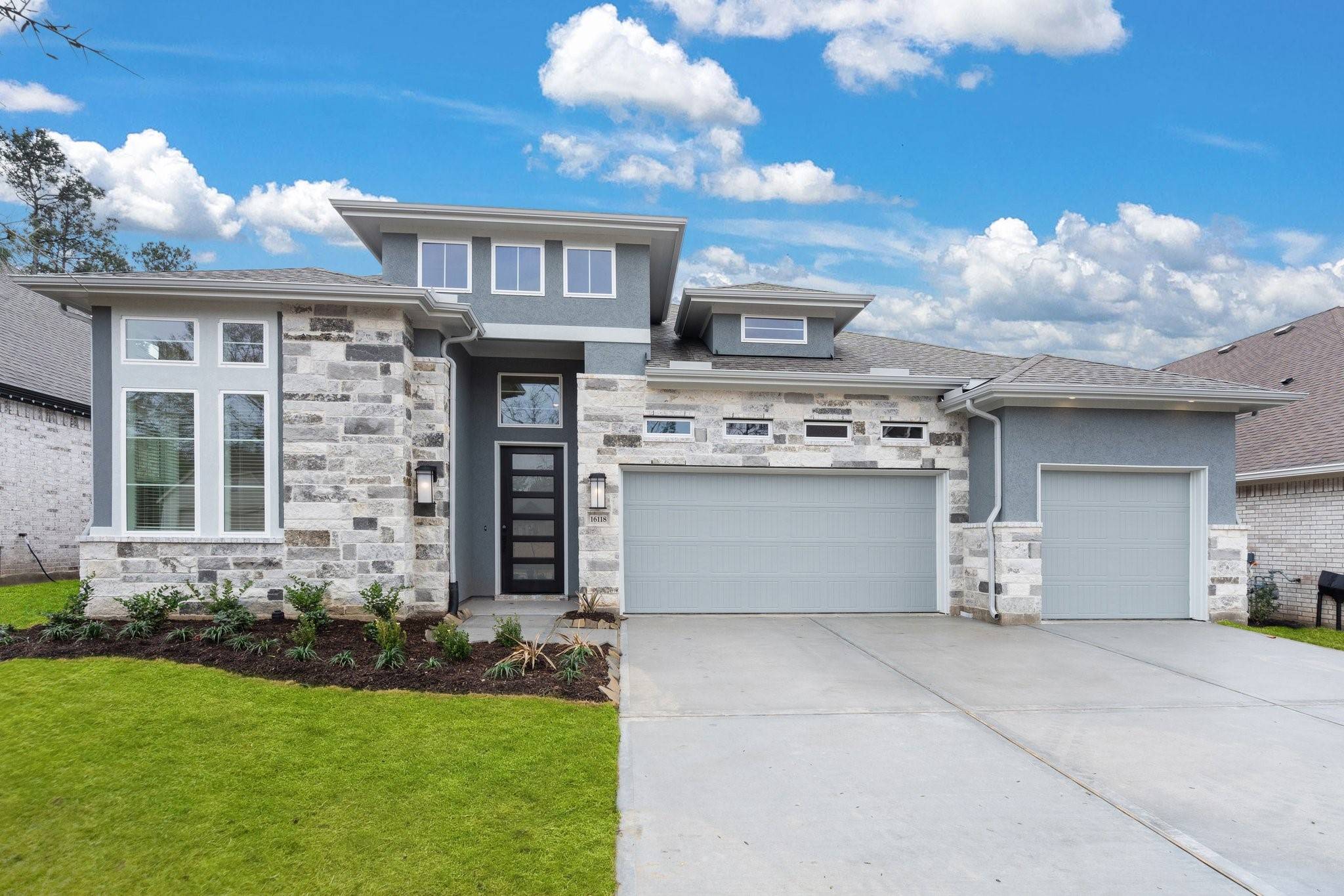 Montgomery, TX 77316,414 Lone Ranger DR