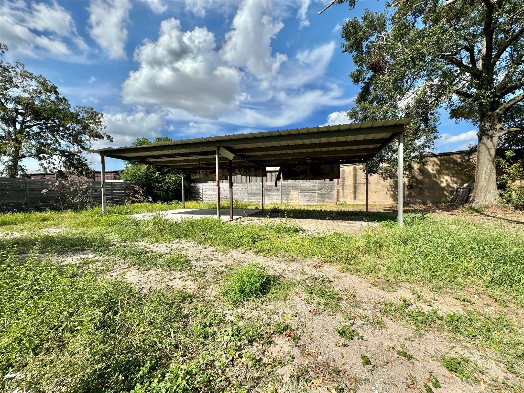 Houston, TX 77076,11625 Downey ST