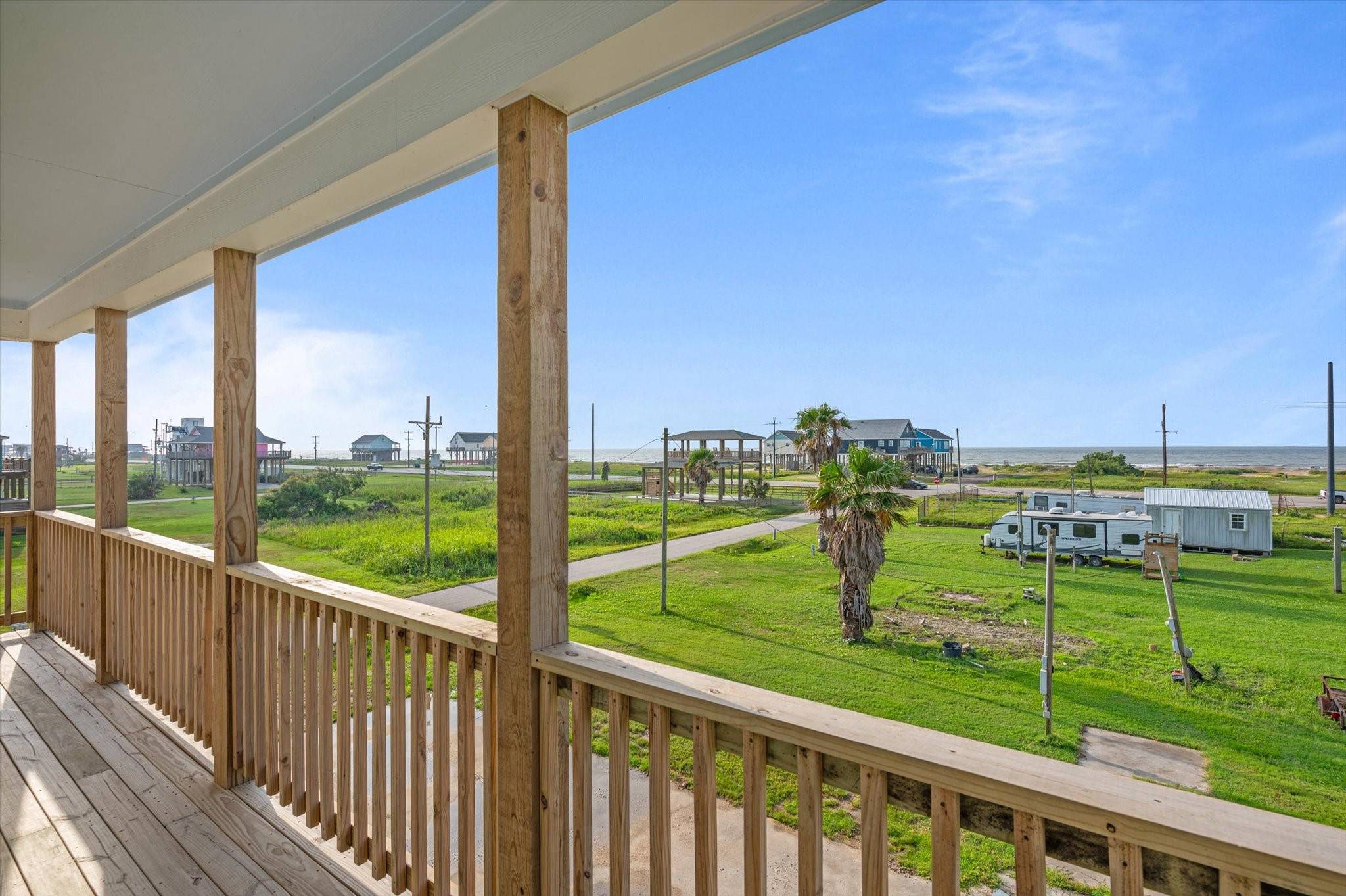 Gilchrist, TX 77617,1023 N Bay ST