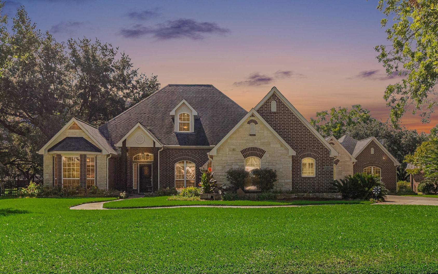Fulshear, TX 77441,5234 Weston DR