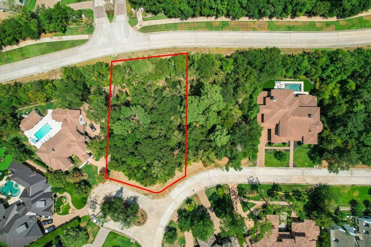 The Woodlands, TX 77389,22 S Badger Lodge CIR