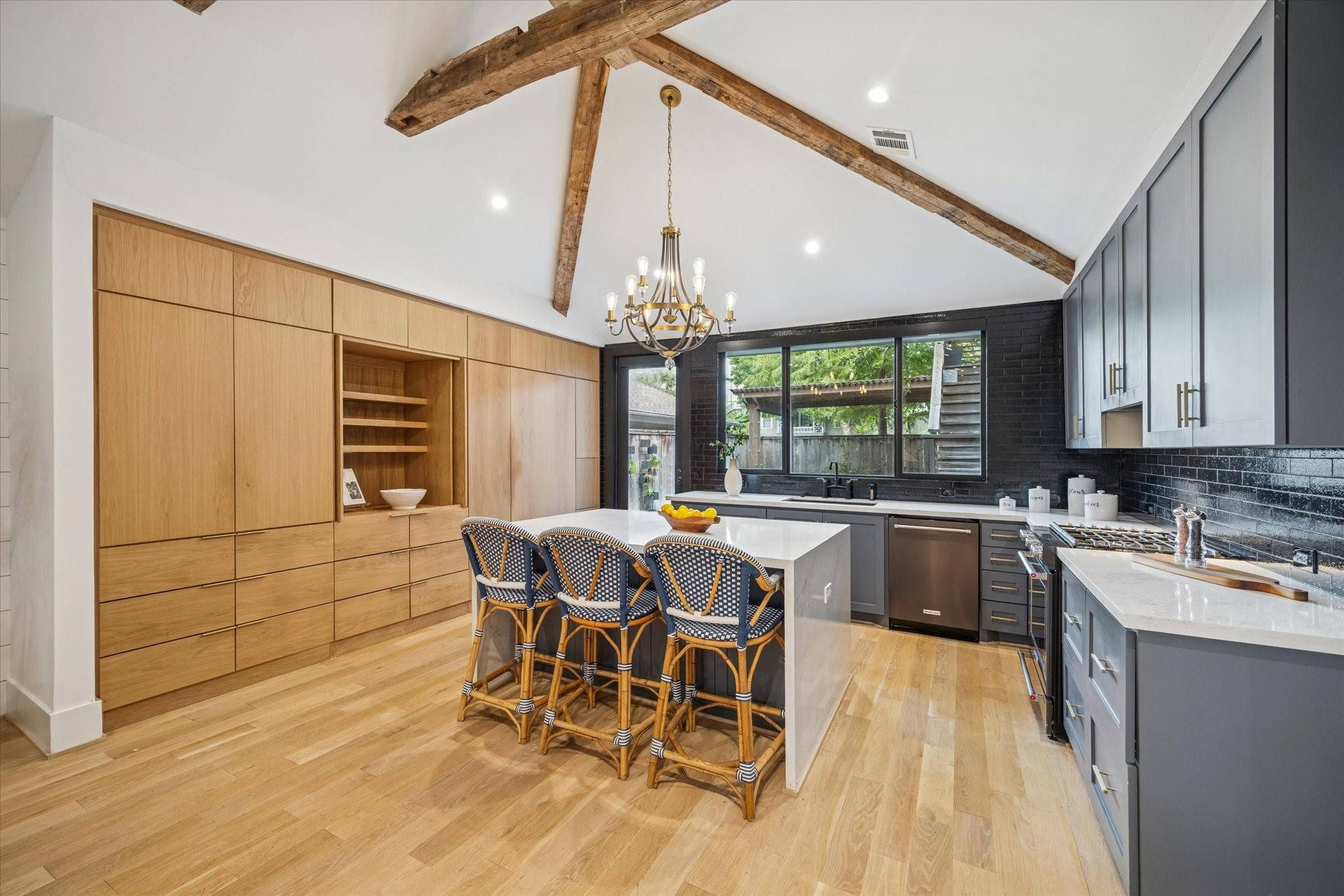 Houston, TX 77006,406 Bomar ST