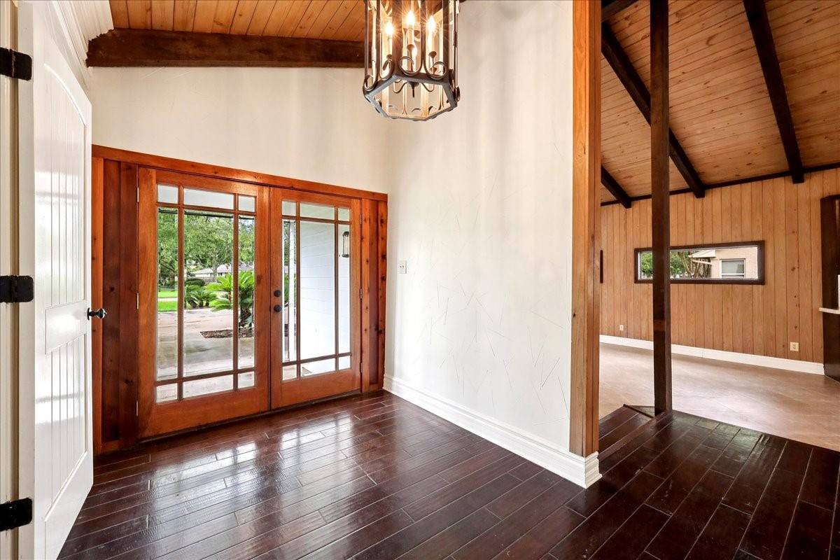 Beaumont, TX 77707,155 Central Caldwood DR