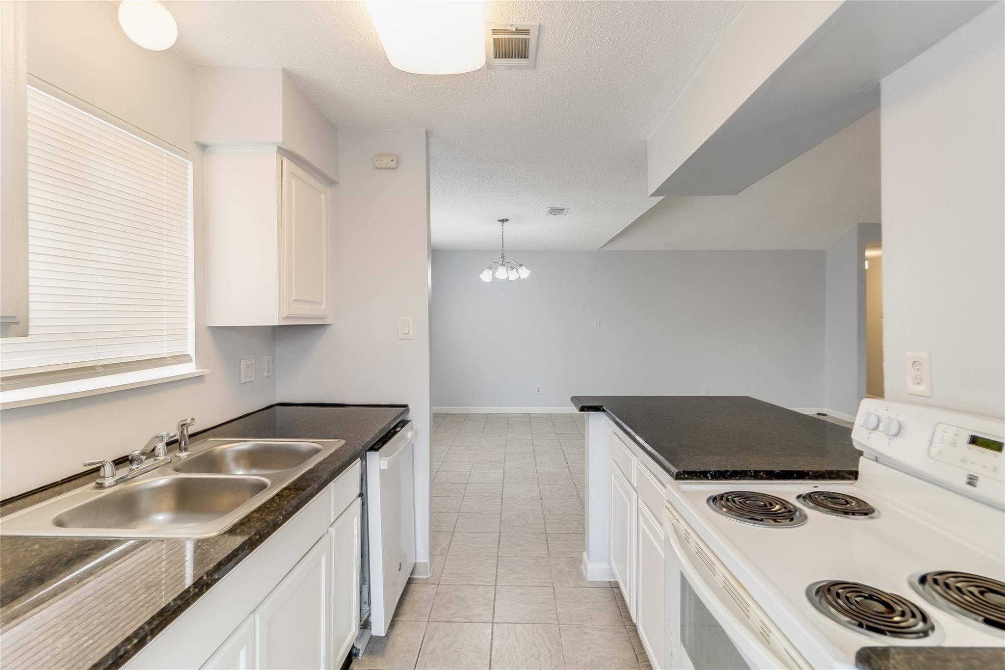 Sugar Land, TX 77478,2530 Long Reach DR