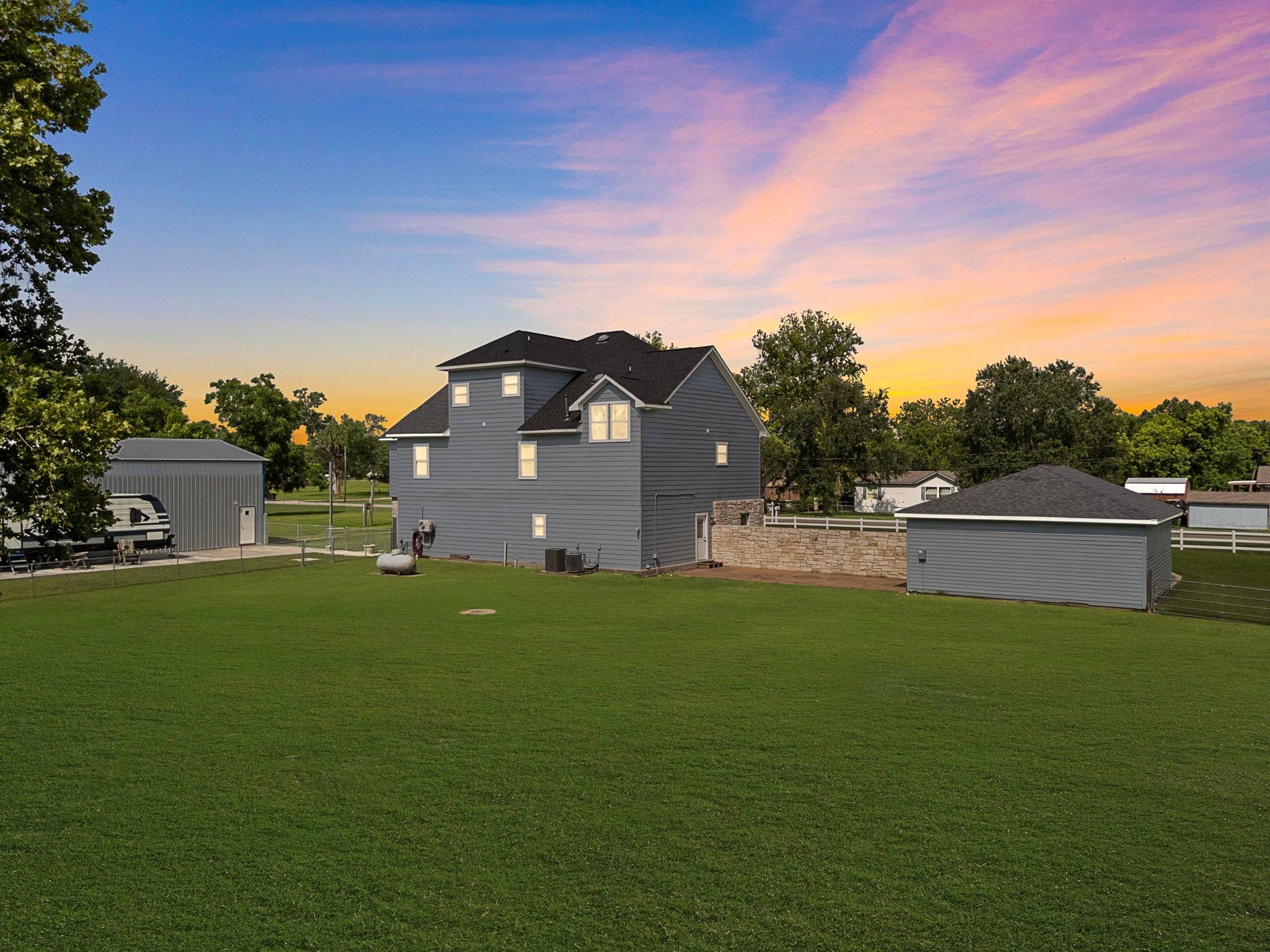 Santa Fe, TX 77517,3525 N Morning Glory DR