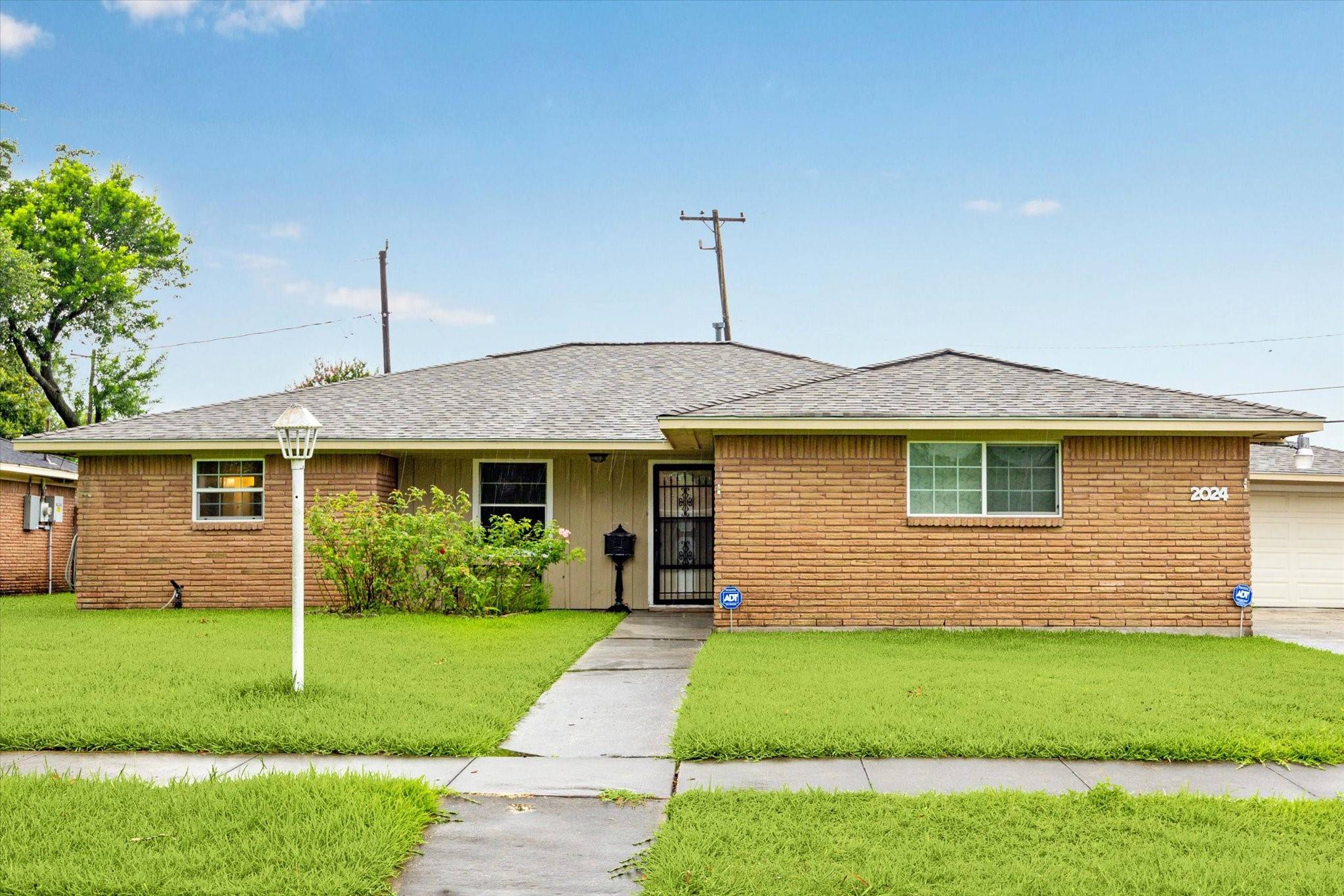 Pasadena, TX 77502,2024 John ST