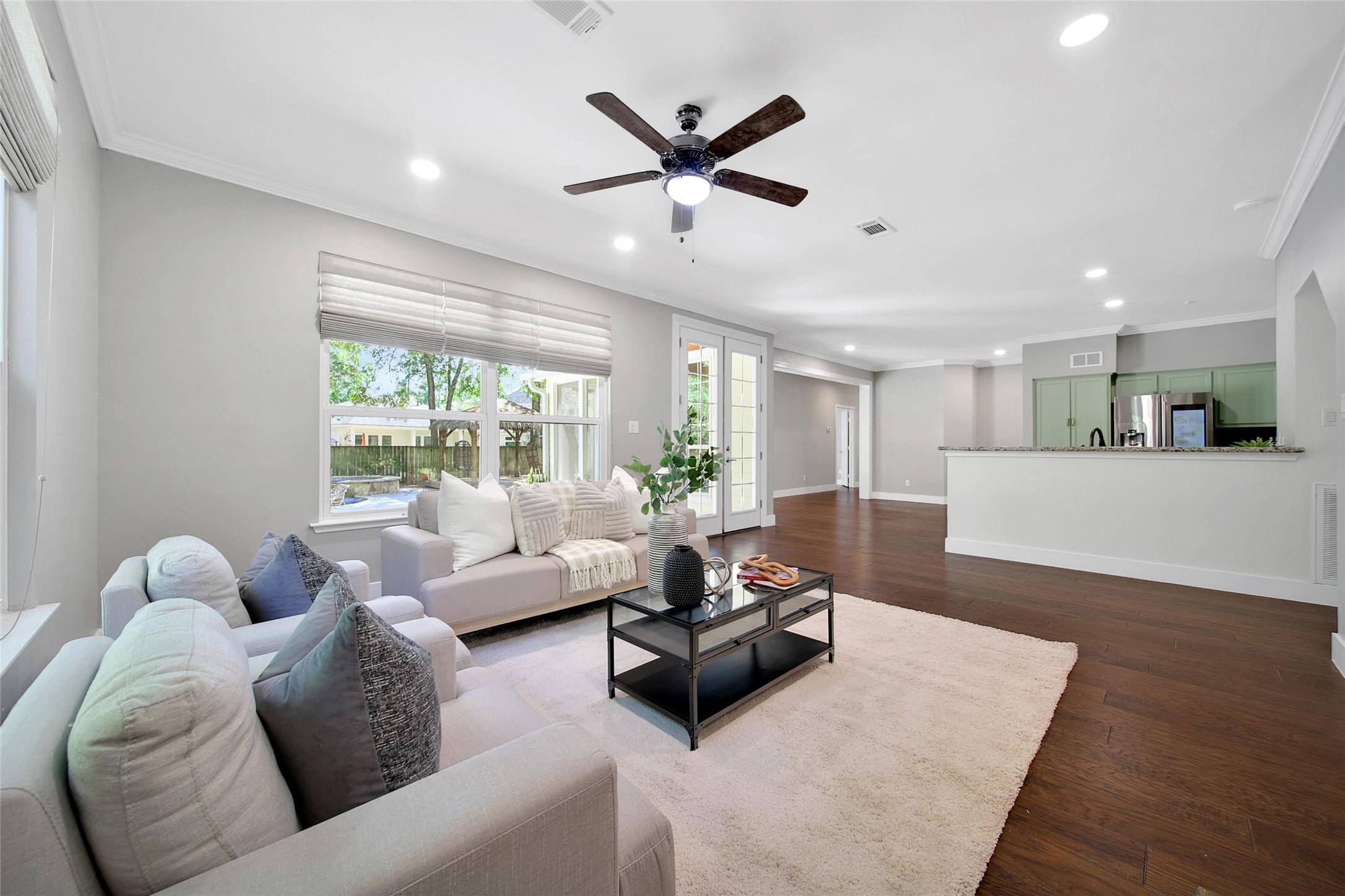 The Woodlands, TX 77381,255 S Crimson Clover CT