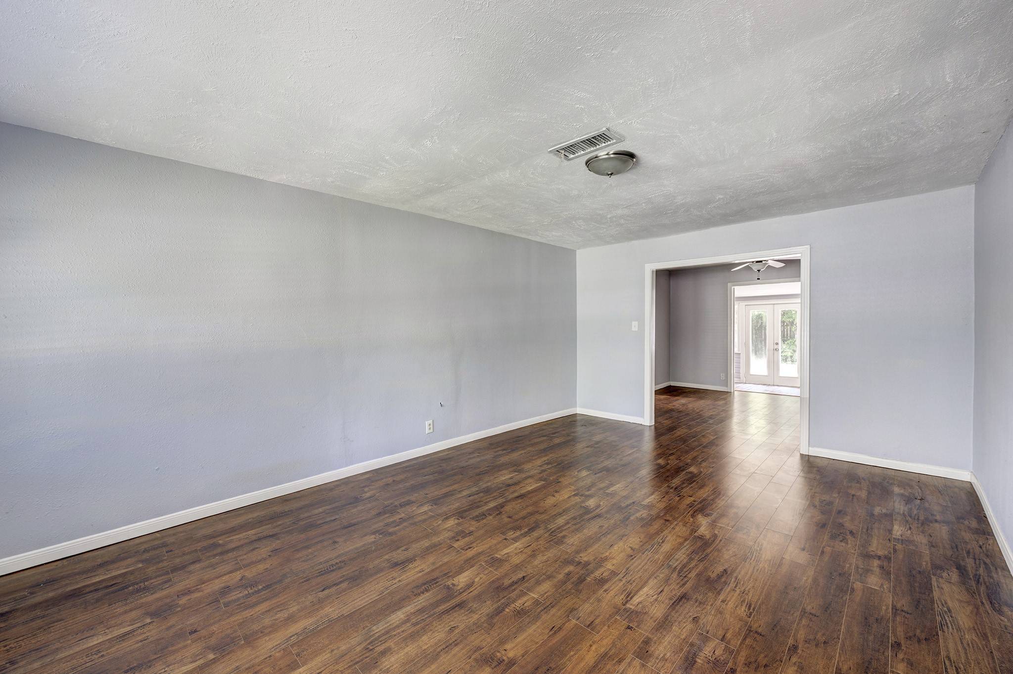 Bellaire, TX 77401,126 Pamellia DR
