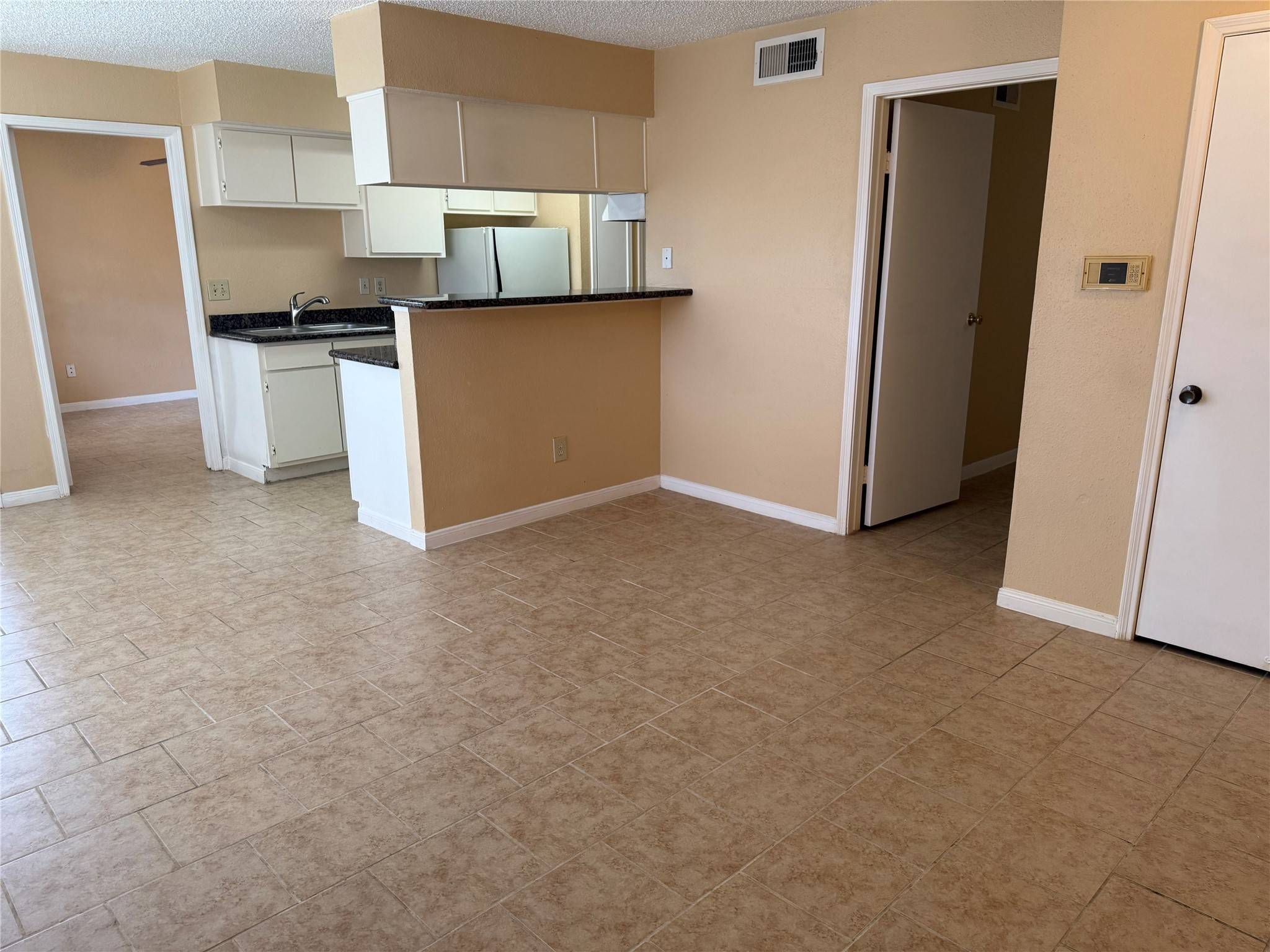 Houston, TX 77054,2750 Holly Hall ST #1309