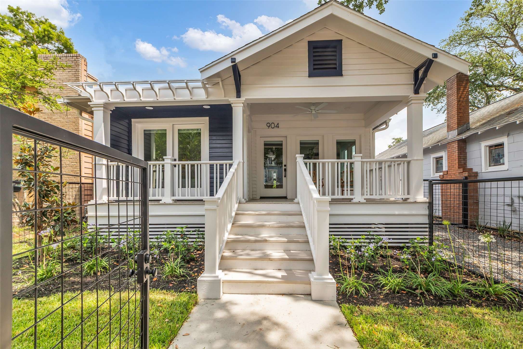 Houston, TX 77006,904 Willard ST