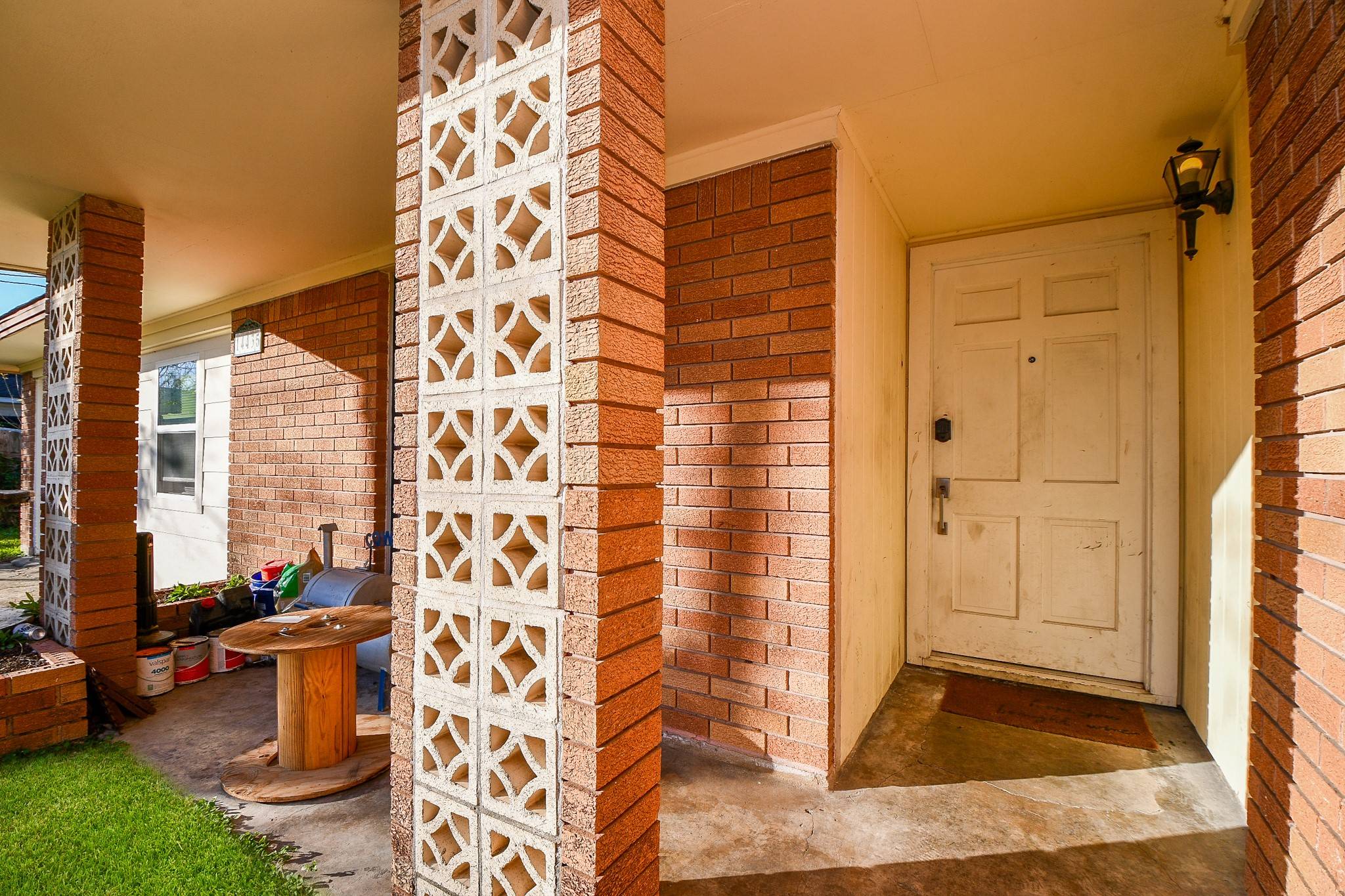 Houston, TX 77015,14435 Hillsboro ST