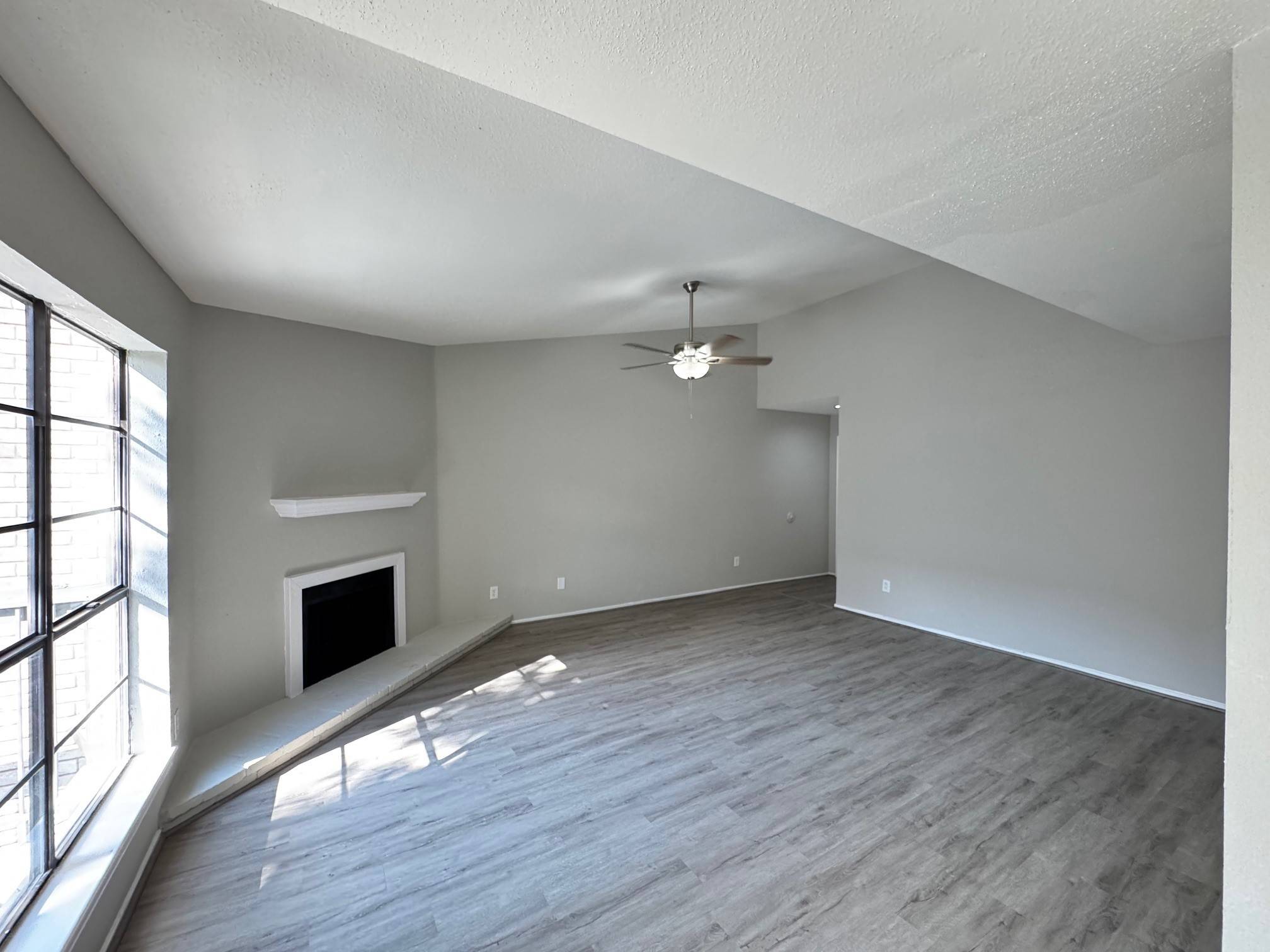 Houston, TX 77042,9707 Richmond AVE #98