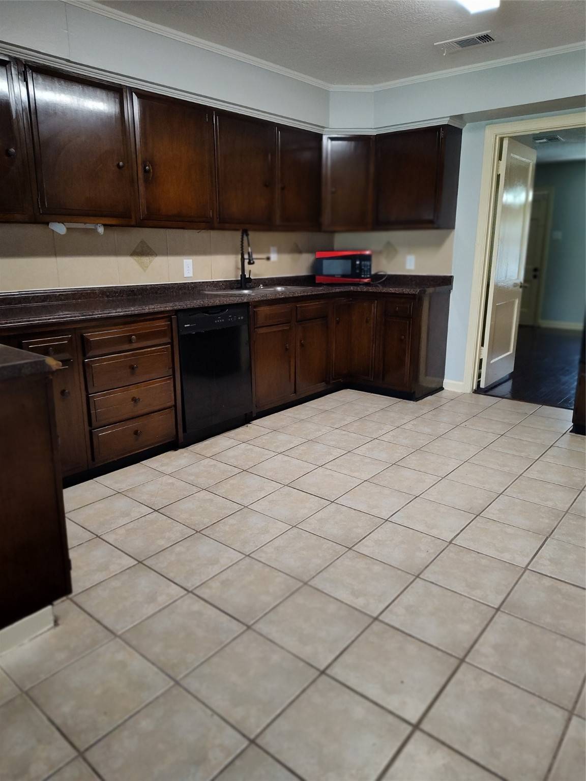 Houston, TX 77033,4817 Maggie ST