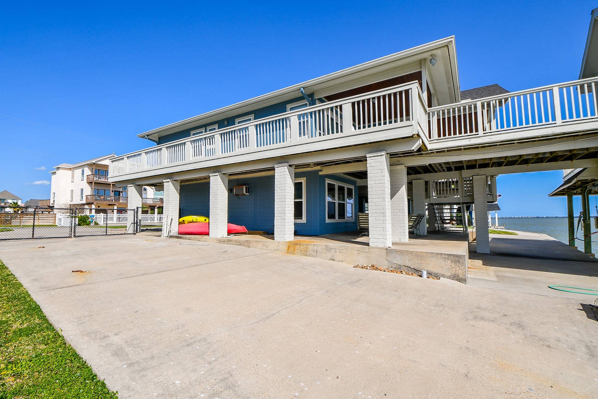 Tiki Island, TX 77554,1405 Palmetto DR