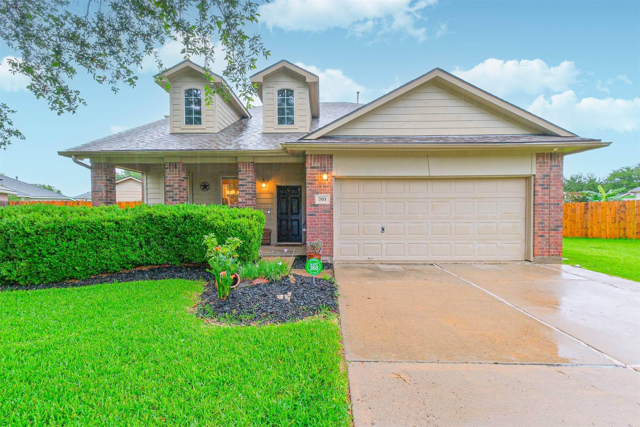 Rosenberg, TX 77469,703 Rock Creek CT