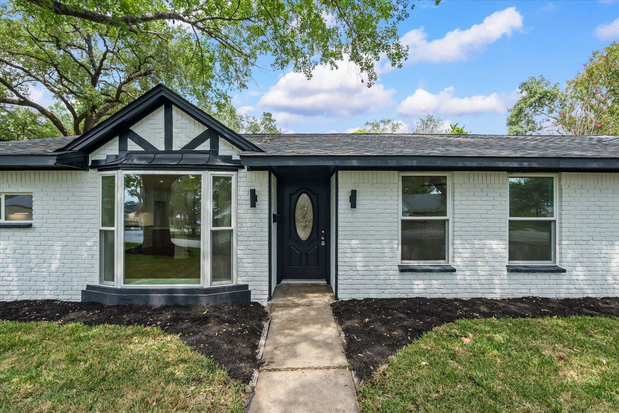 Houston, TX 77042,10730 Wickersham LN