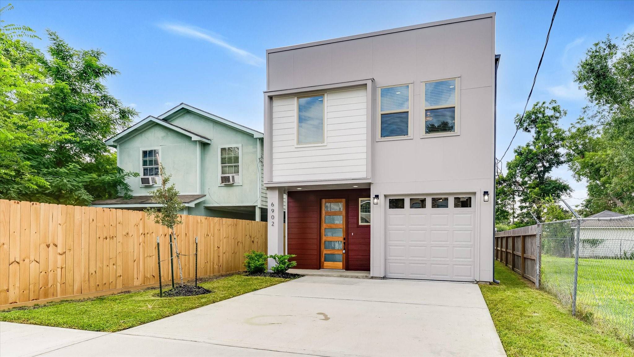 Houston, TX 77091,6902 Apollo ST
