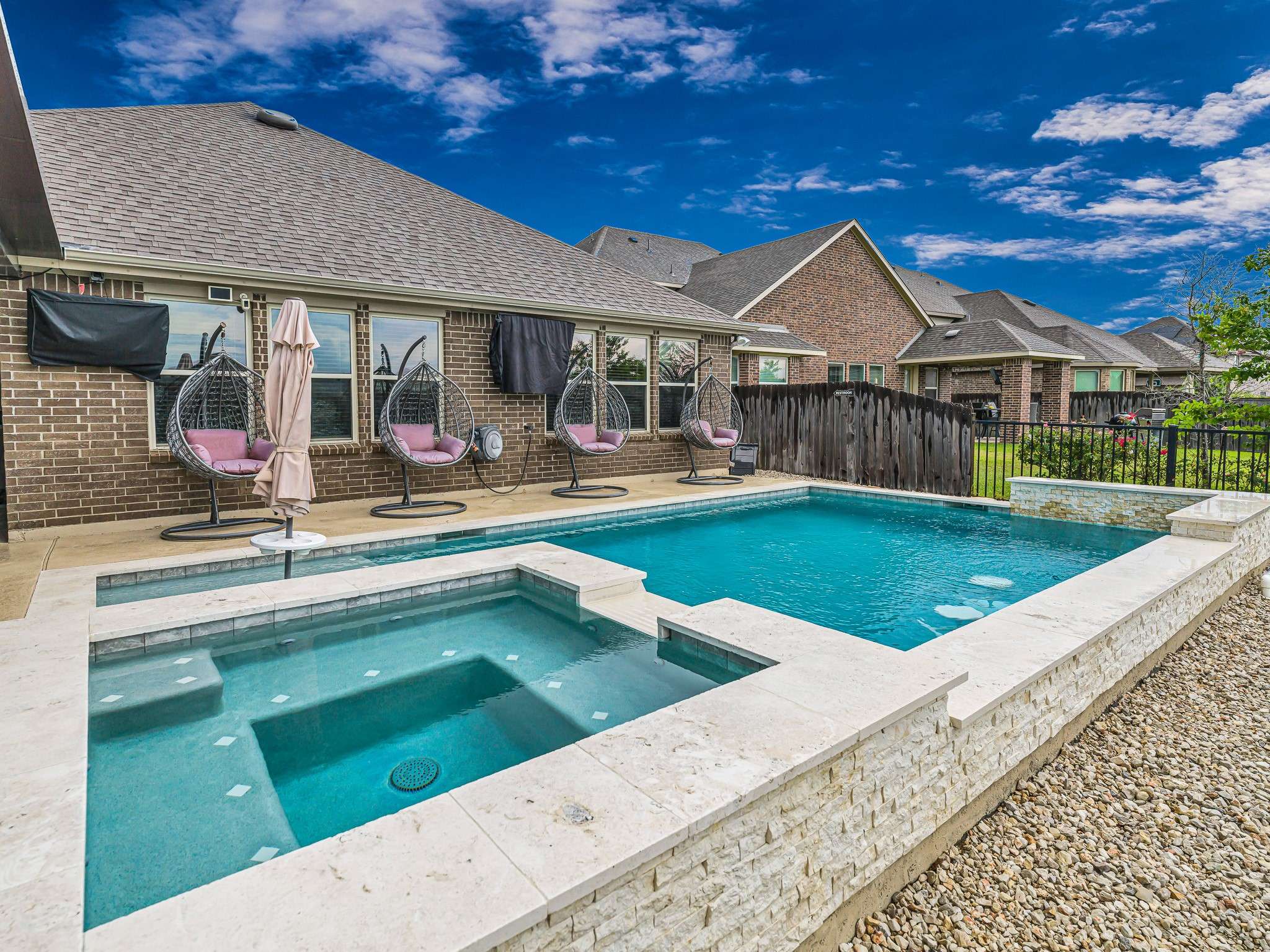 Richmond, TX 77406,24711 Greenwood Bay Drive