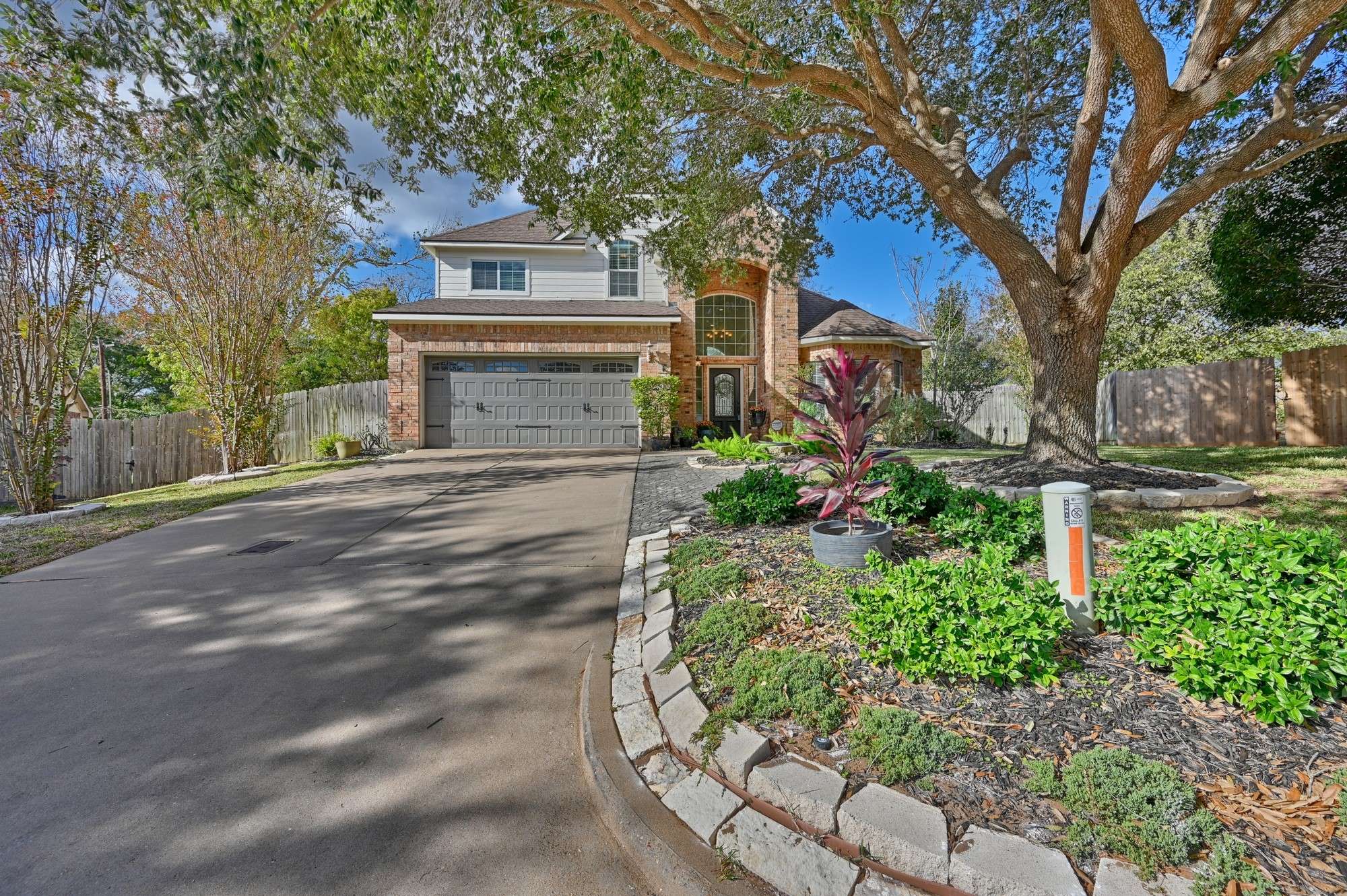 Brenham, TX 77833,1117 Walnut BND